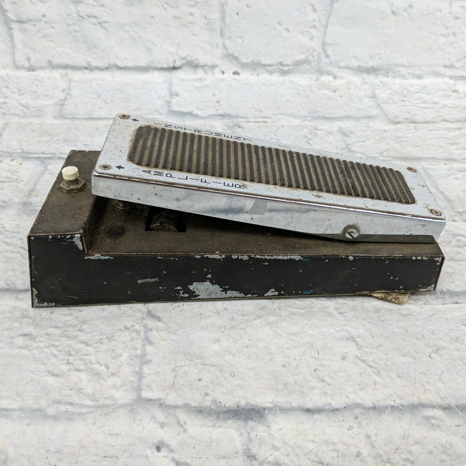 Vintage Shin-ei Companion Siren Effect Pedal