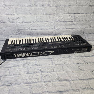 Vintage 80's Yamaha DX7 II-D FM Synth