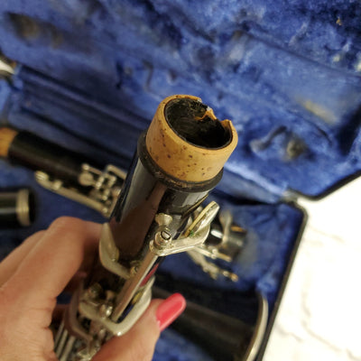 1980's Bundy Clarinet with case and mouthpiece
