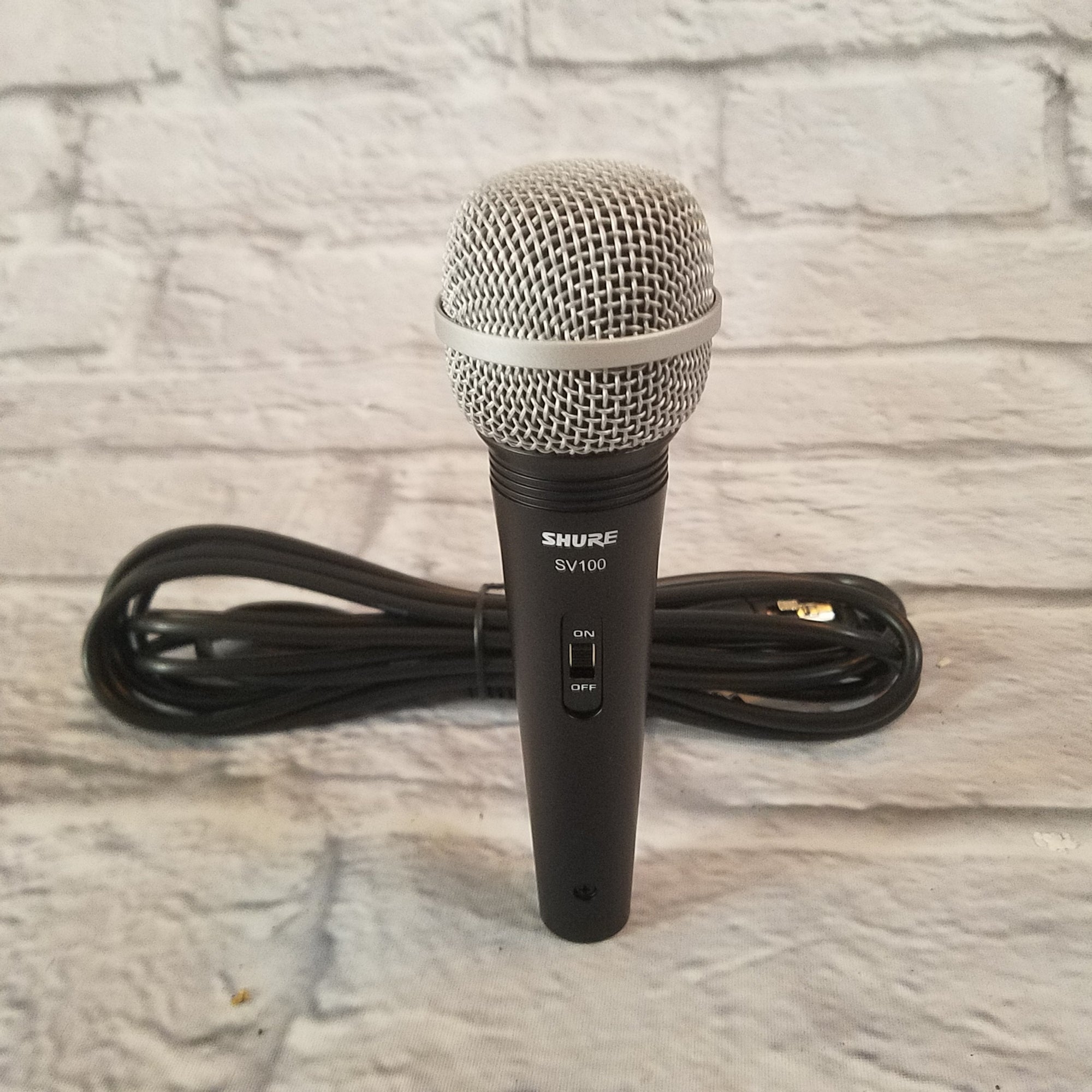 Shure SV100 Multi-Purpose Microphone with XLR-1/4" Cable