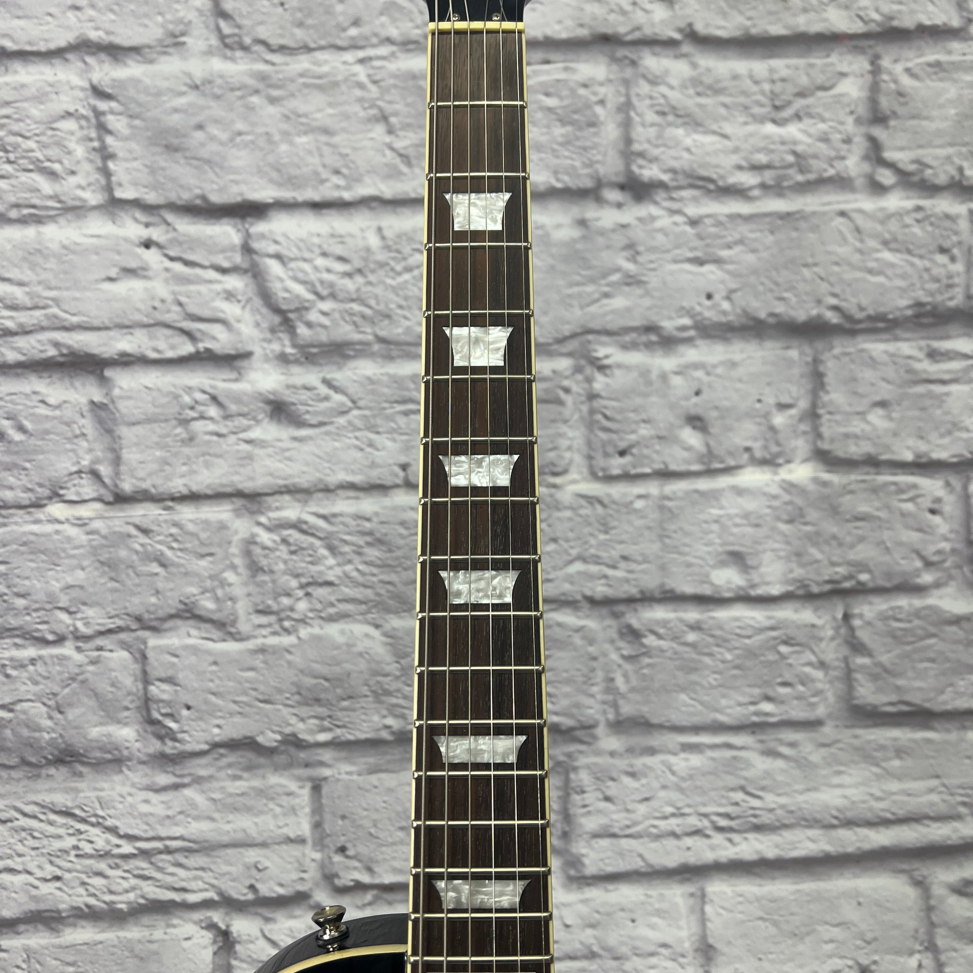 Epiphone 2008 Les Paul Standard Electric Guitar - Evolution