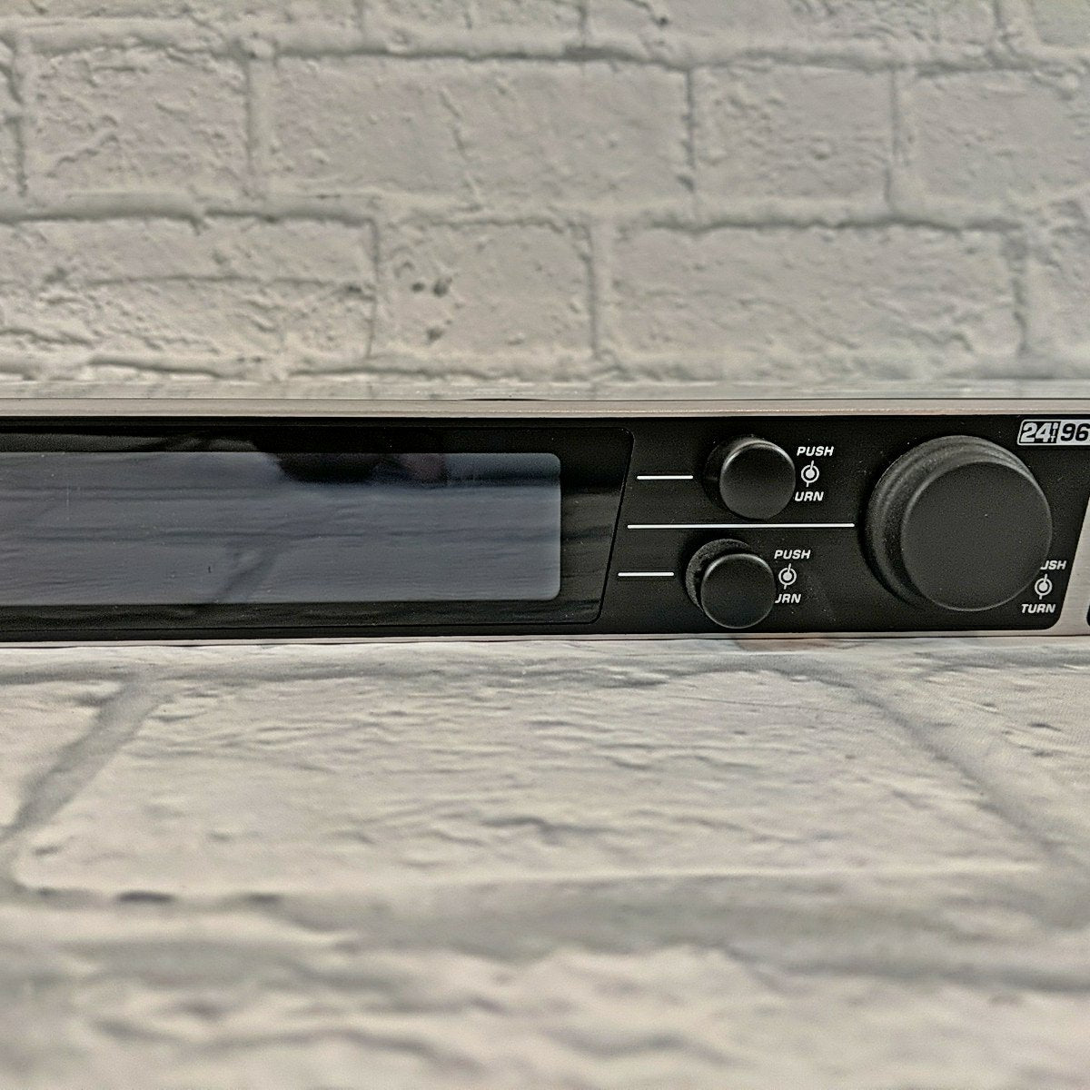 Behringer UltraCurve DEQ2496 Rack EQ