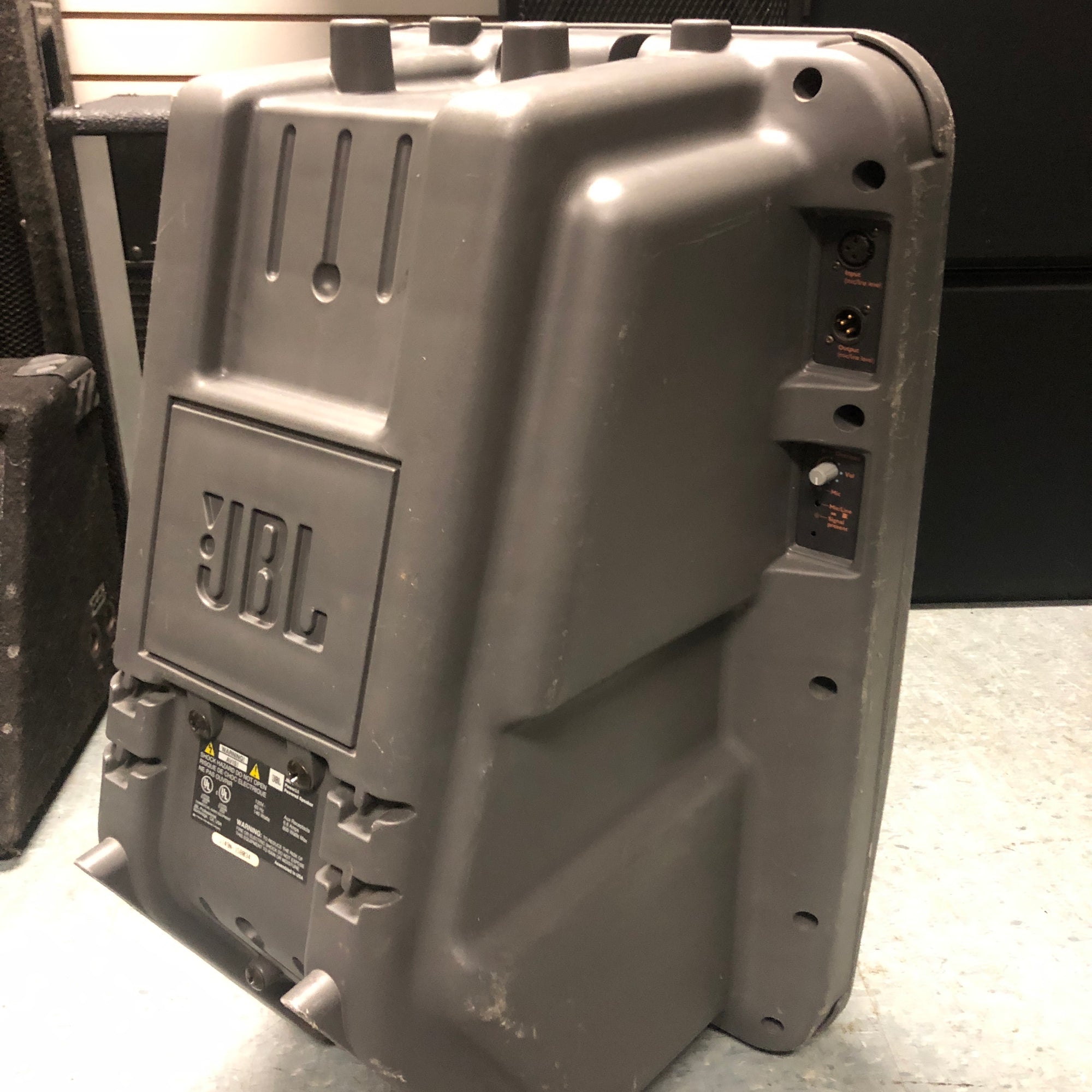 JBL Eon Power15 15in Powered Speaker