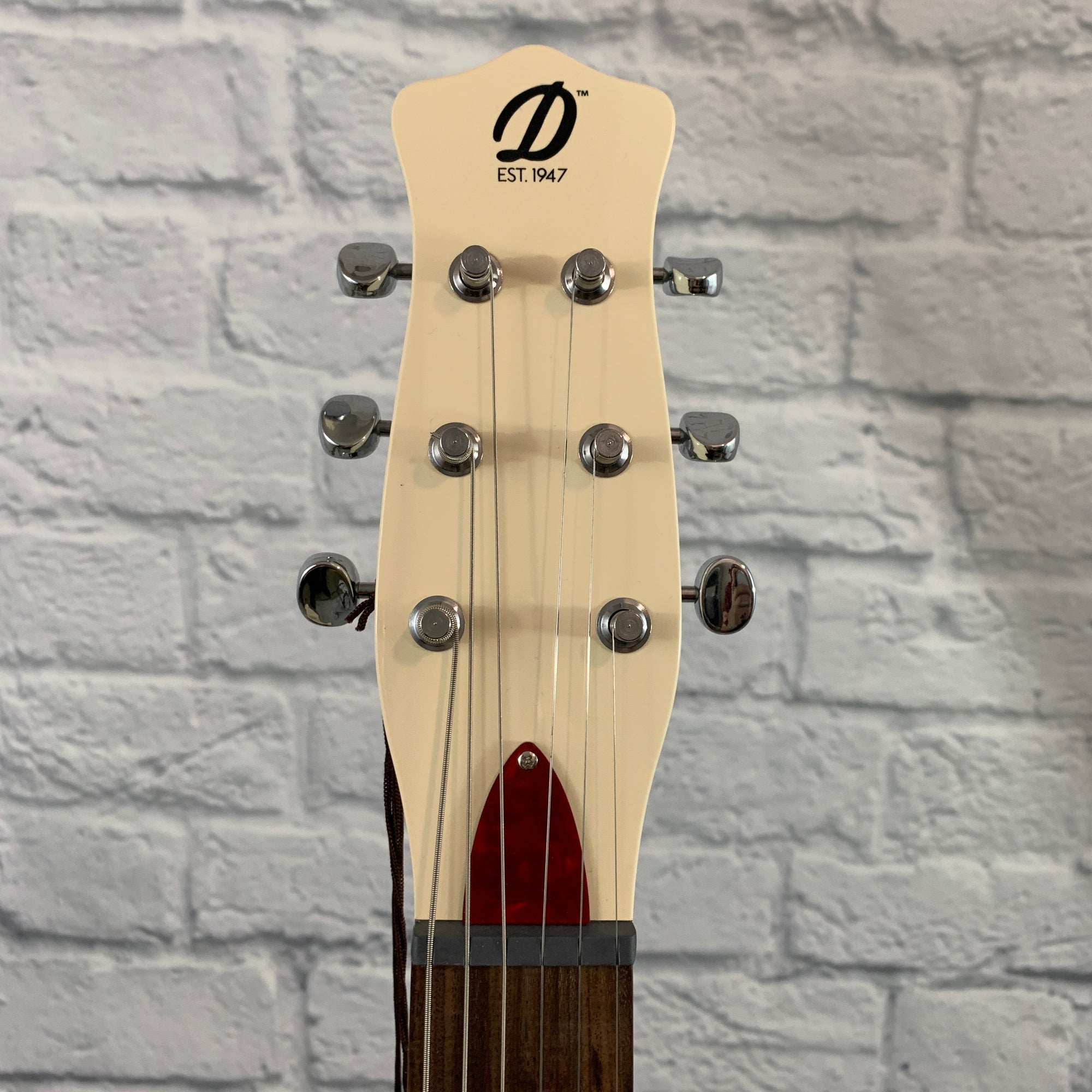 Danelectro 64XT Electric Guitar - Cream