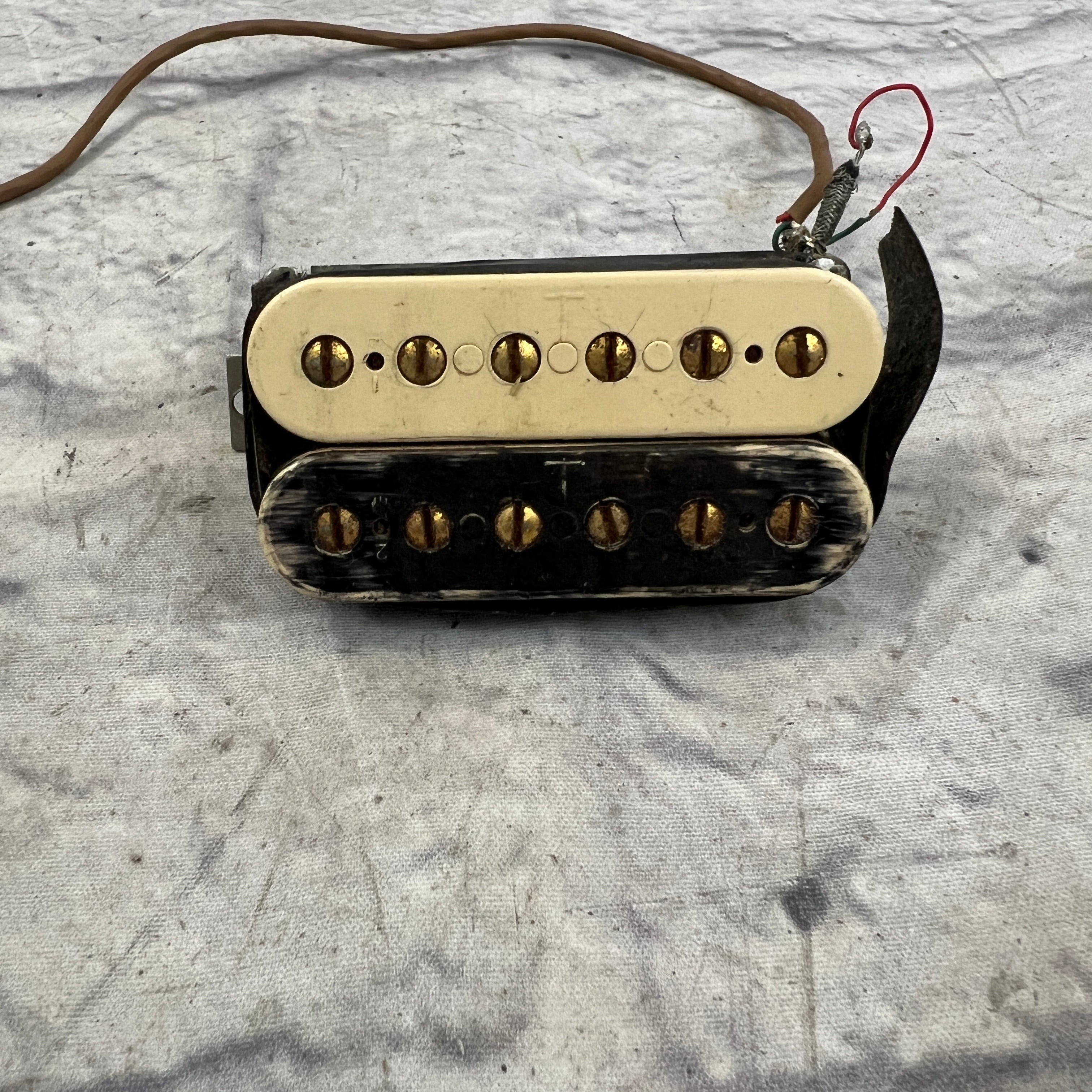 Gibson DIRTY FINGERS 廃盤希少① Gibson Feb 14,1980 16.11K Dirty Fingers Humbucker Pickups