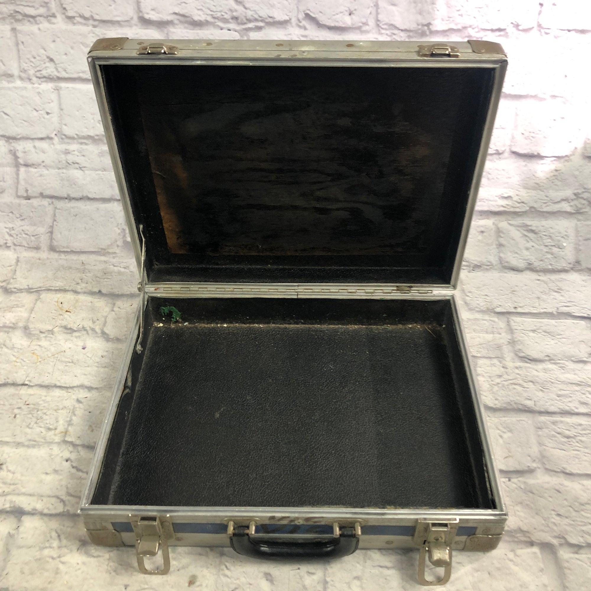 Anvil Accessory Case