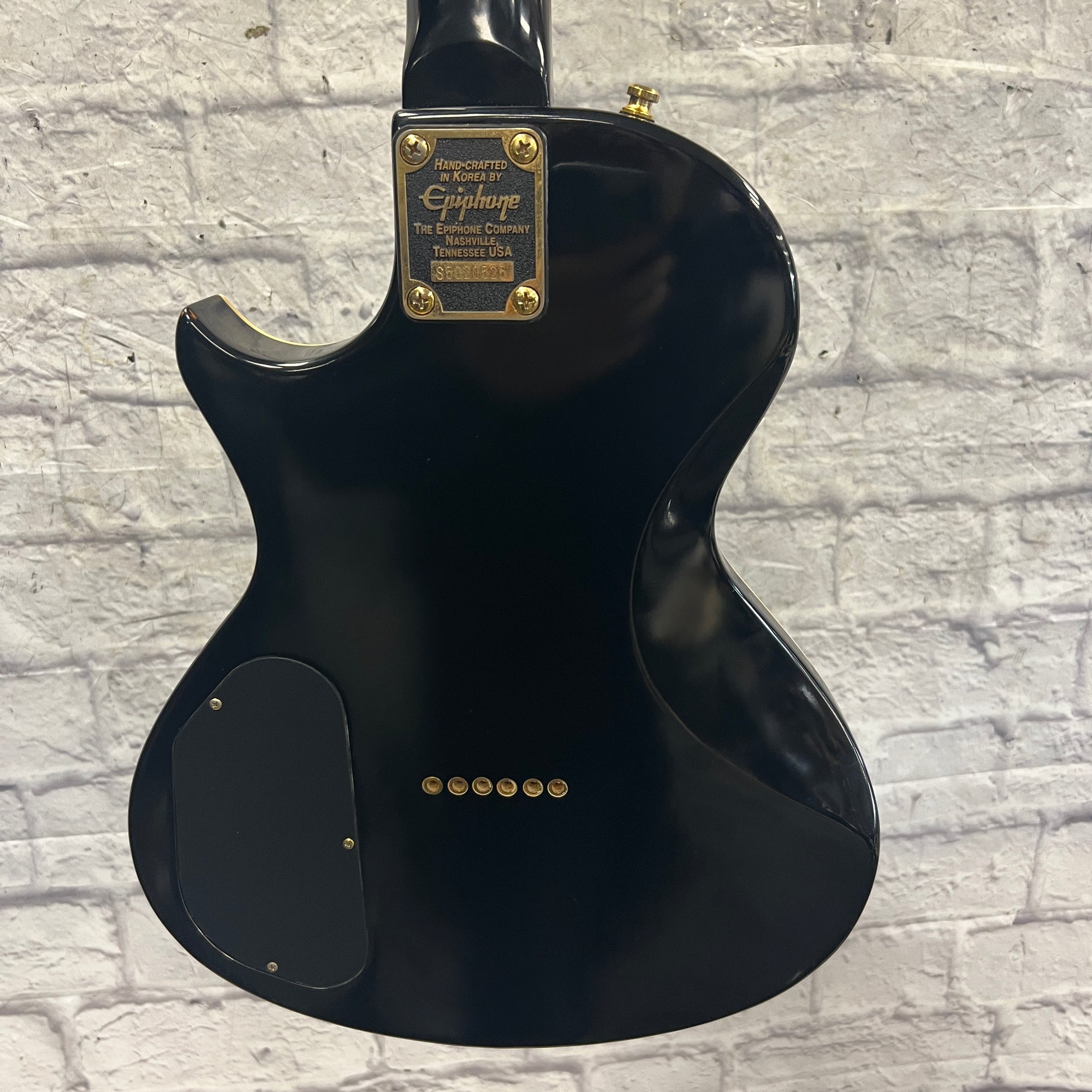 エレキギター　HAND-CRAFTED IN KOREA BY EPIPHONE Vintage Epiphone By Gibson Black Electric Guitar Korea With
