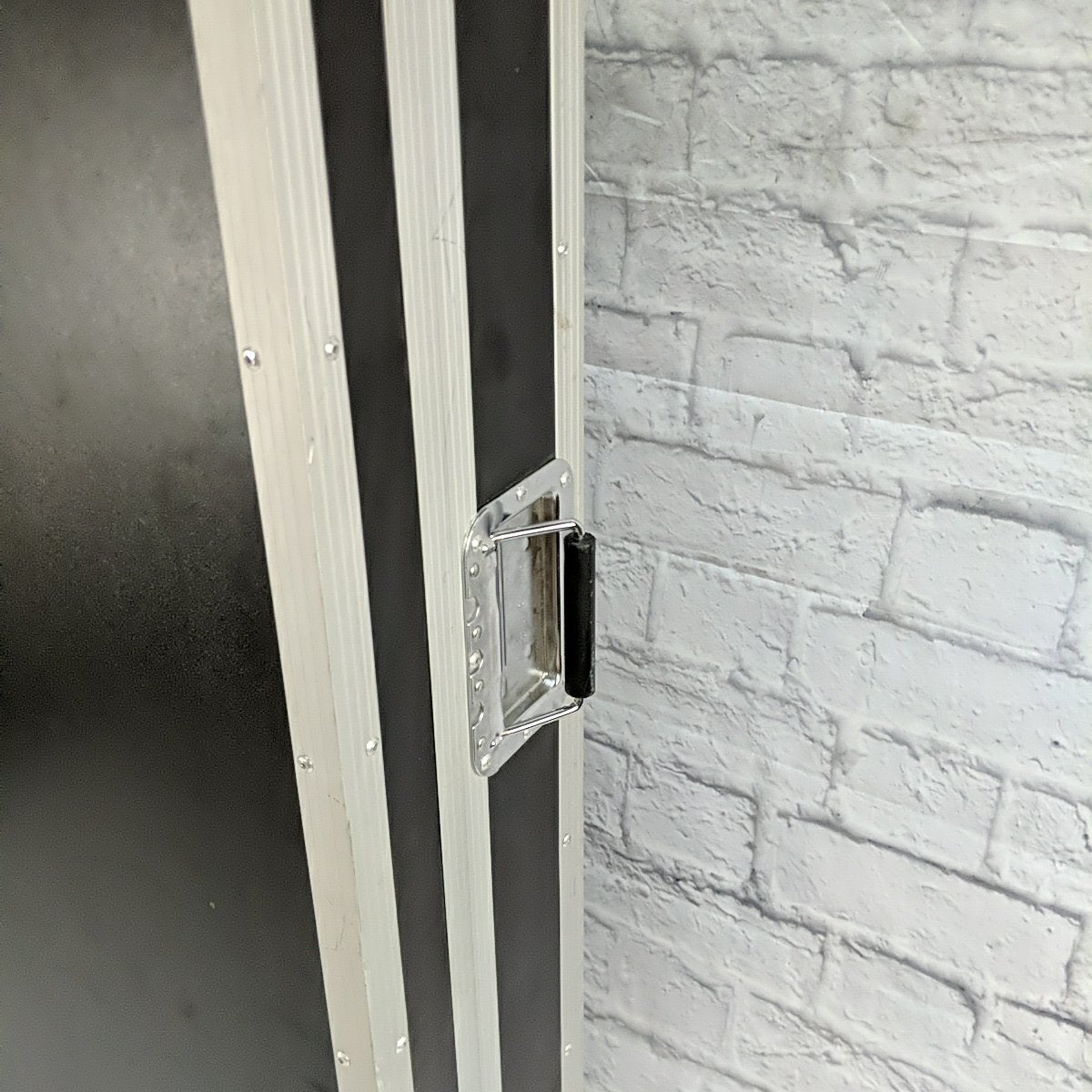 Road Runner KBRR88W 88-Key Keyboard Flight Case with Wheels