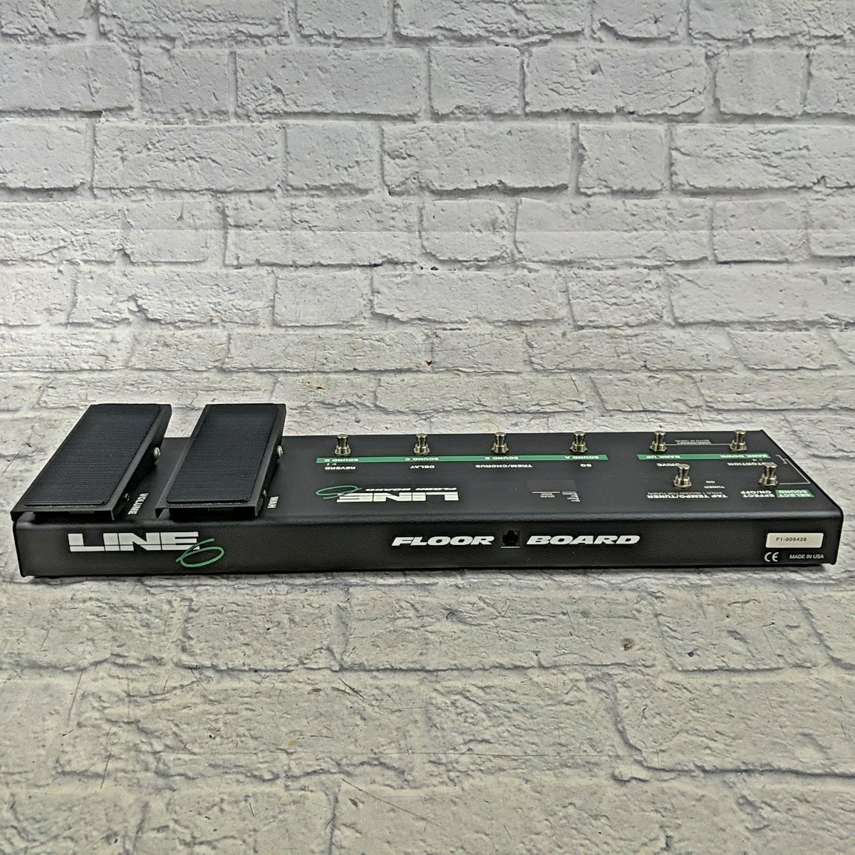 LINE 6 FLOOR BOARD 中古品 LINE6 FLOOR BOARD フロアーボード PODの通販 by takurico's