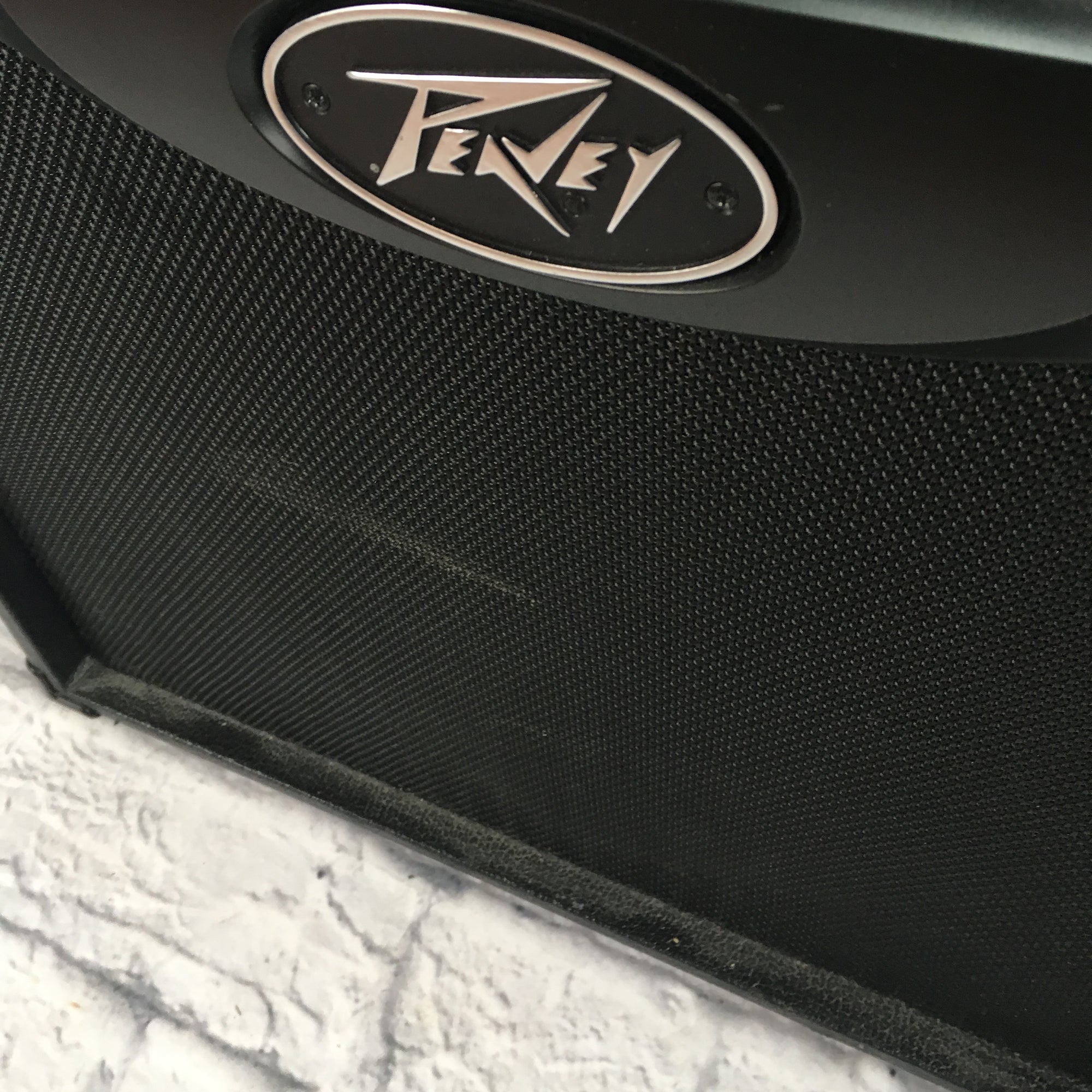 Peavey Vypyr VIP-2 Modeling Guitar Combo Amplifier