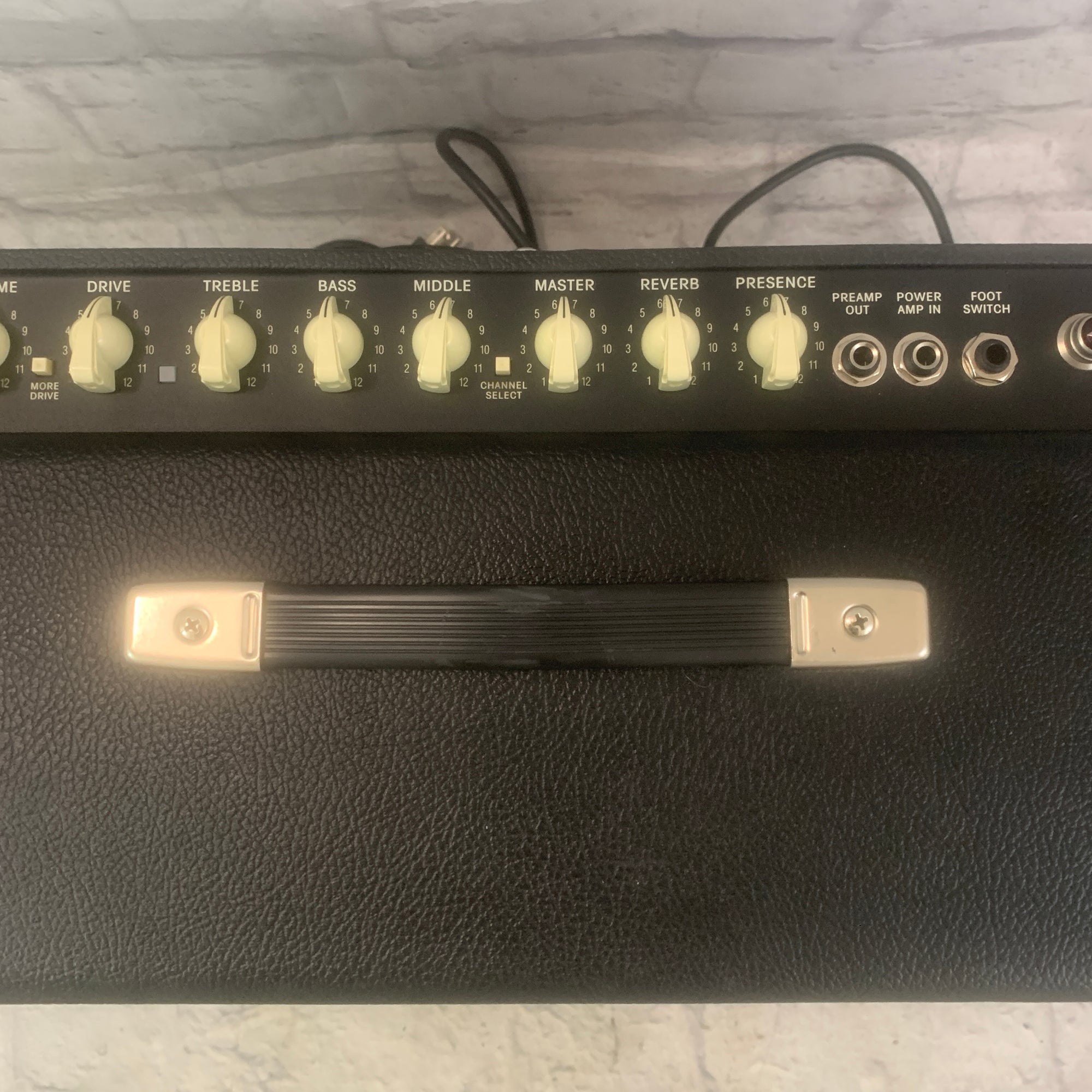 Fender Hot Rod Deluxe Tube Guitar Combo Amp Evolution Music