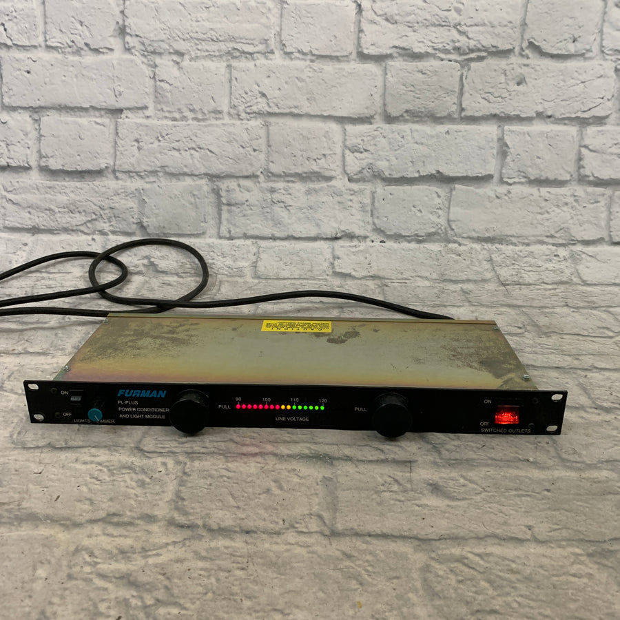 Furman PL-Plus Power Conditioner and Light Module