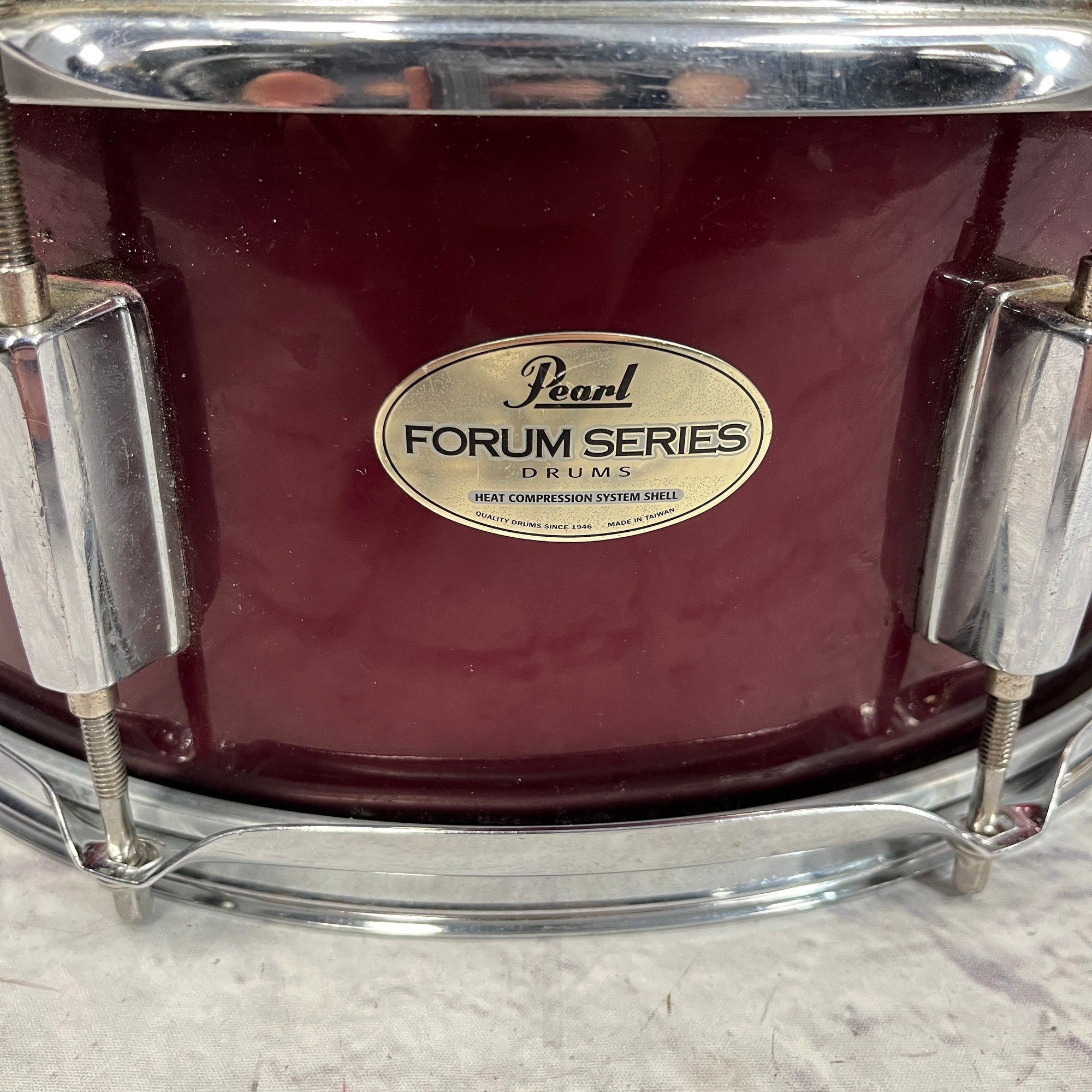 Pearl 14 Forum Snare Drum