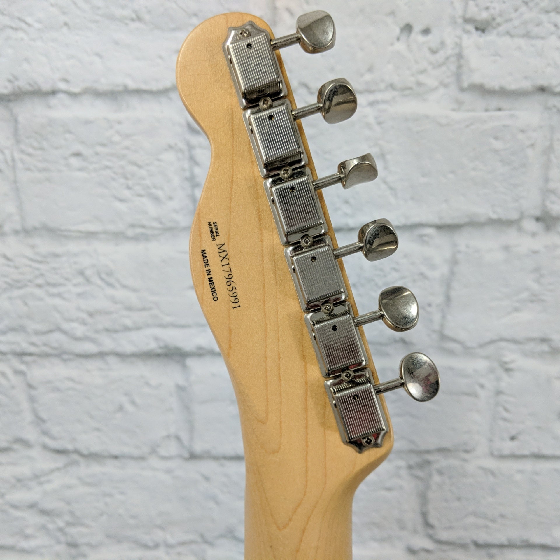 Fender Brad Paisley Road Worn Telecaster Silver Sparkle 2017
