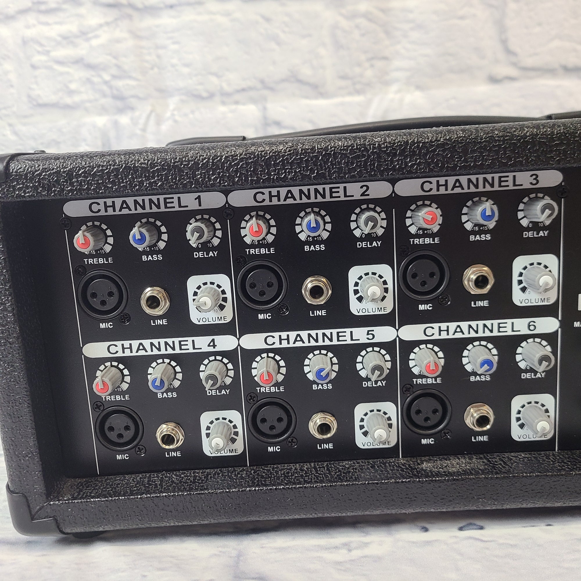 SHS Audio SPM-6150 6 Channel 150 Watt Powered Mixer with Delay