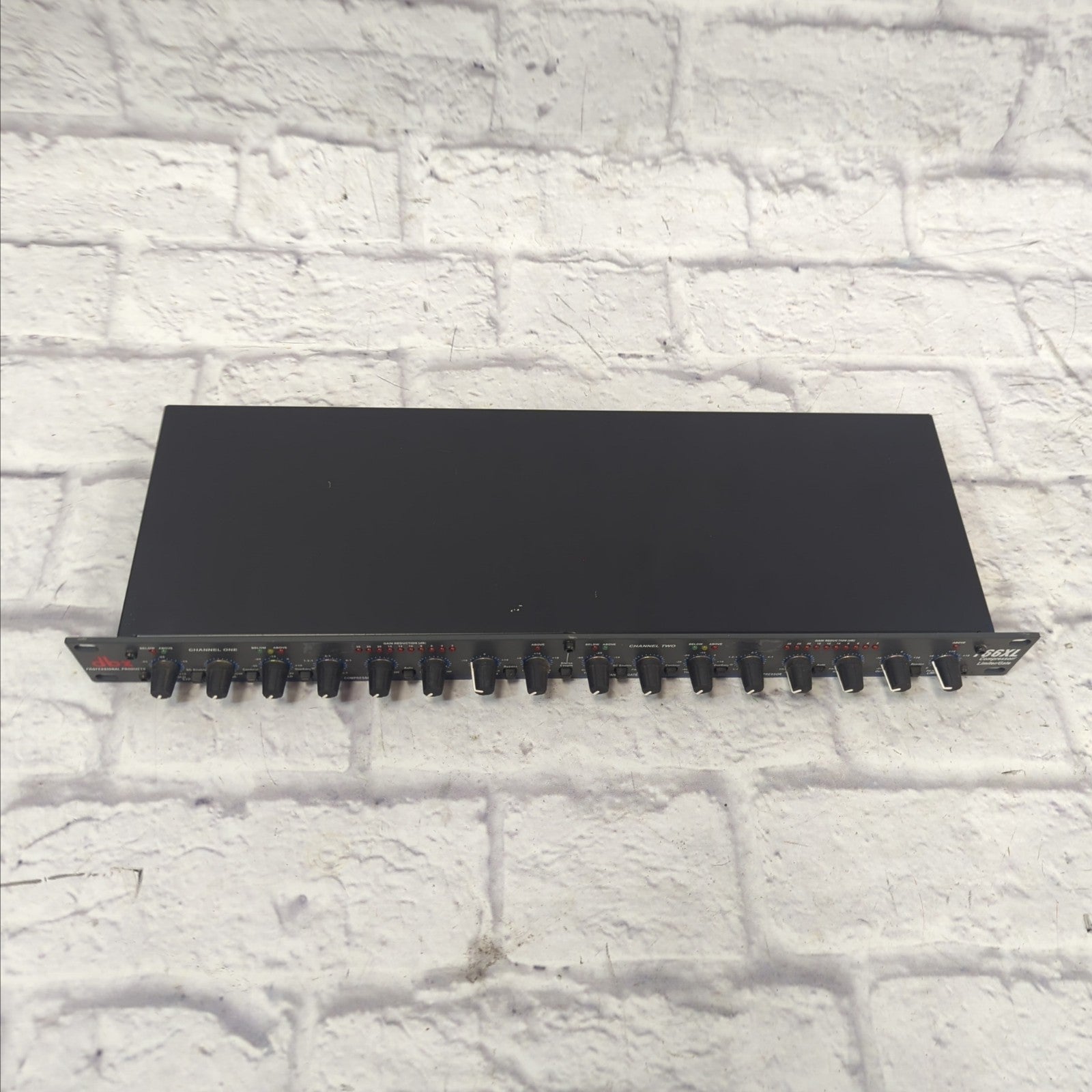 DBX 166XL Compressor / Limiter / Gate