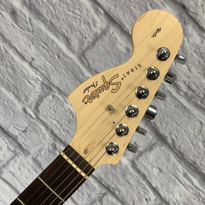 Squier Affinity Series Lefty Strat Sunburst