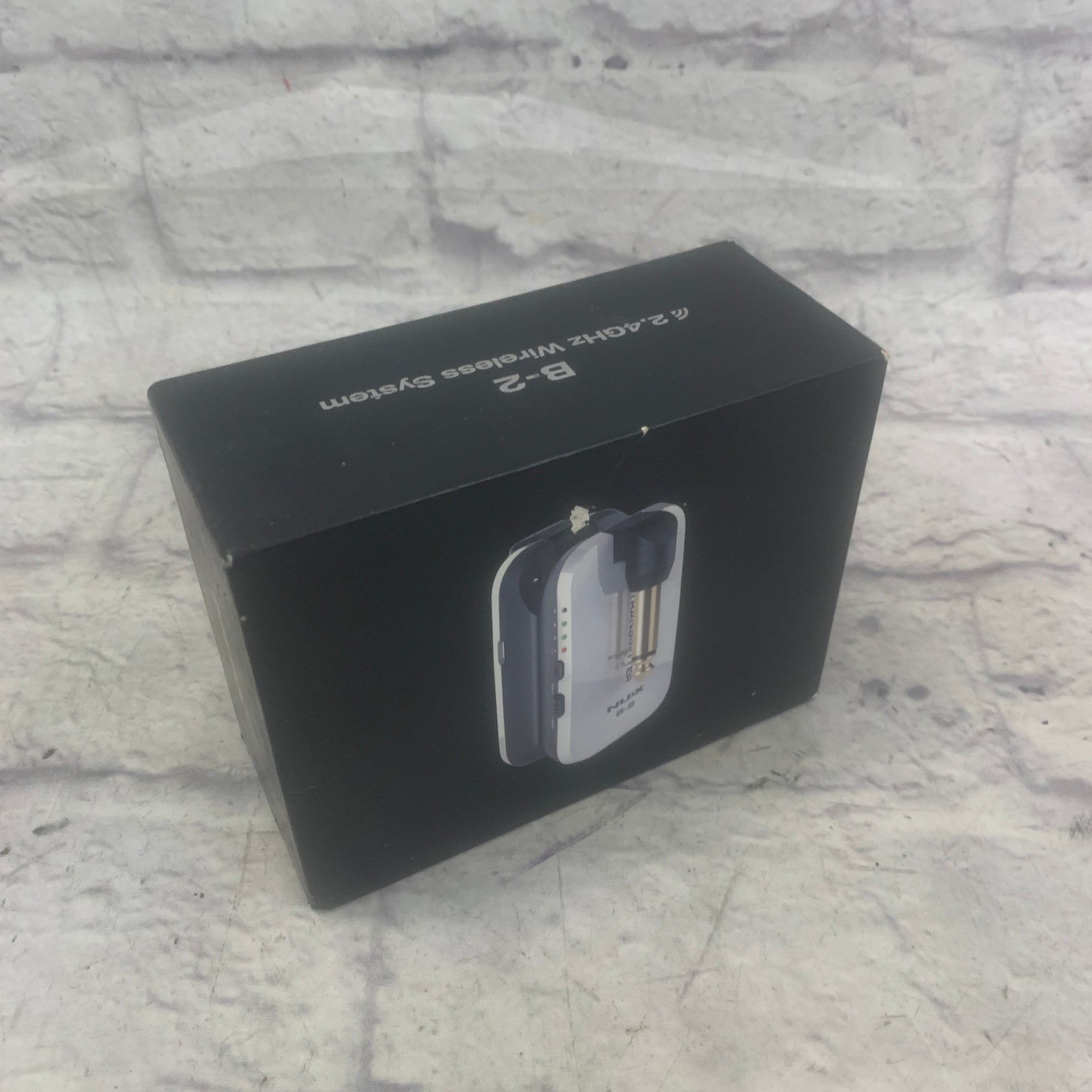 NuX B-2 2.4ghz Wireless Instrument System