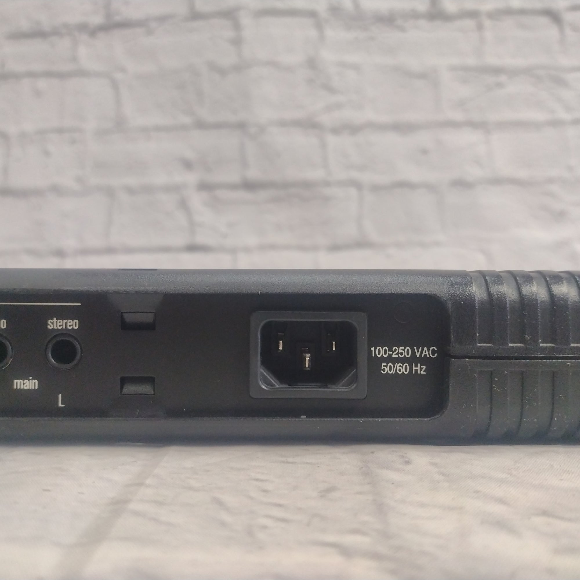 EMU Proteus 1 Pop / Rock Rackmount Synth