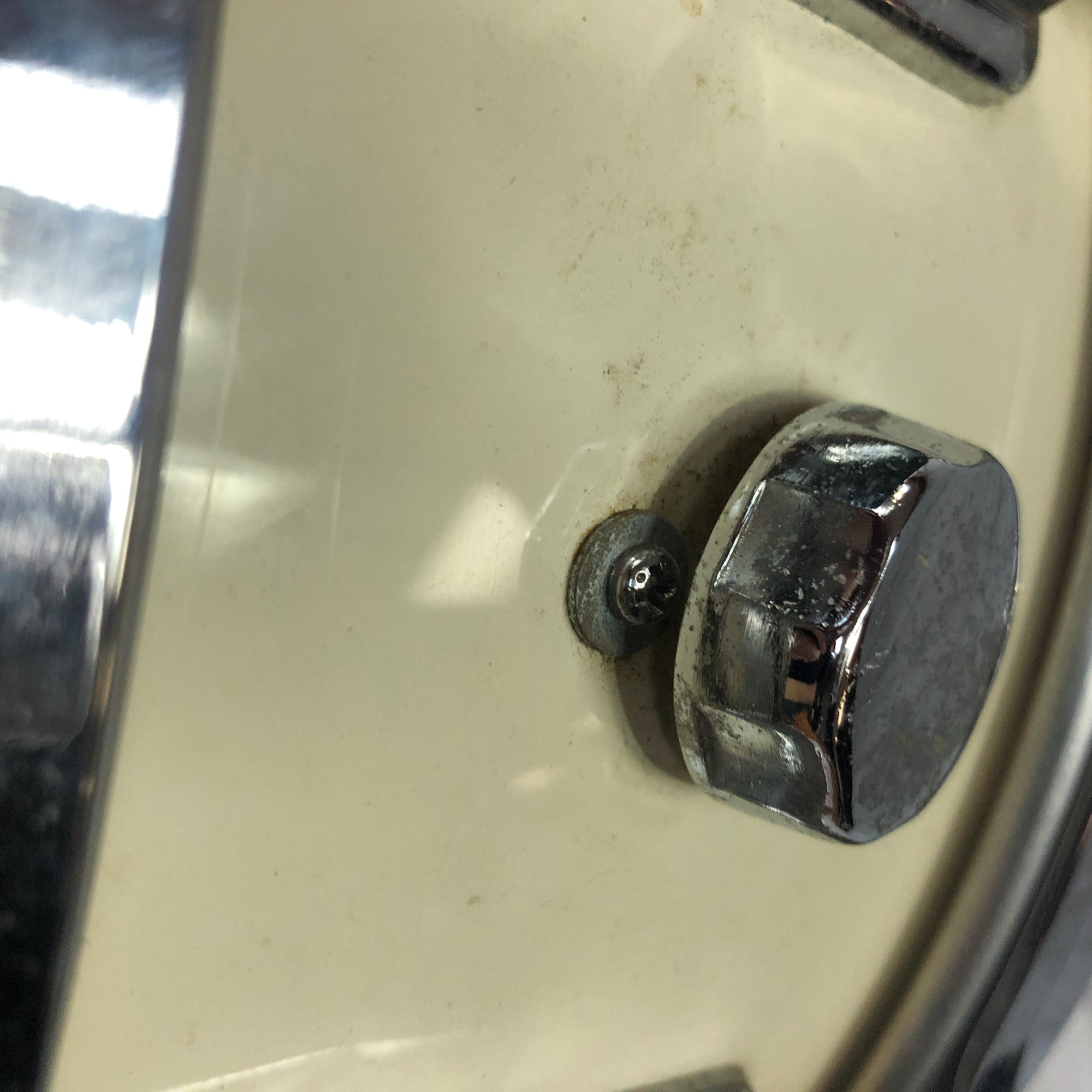 Pearl 14 x 5.5 Japan Maple Shell Snare