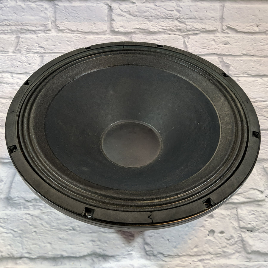 Eminence Sigma Pro 18A-2 Professional Series 18" 650-Watt Replacement PA Speaker 8 Ohm - New Old Stock