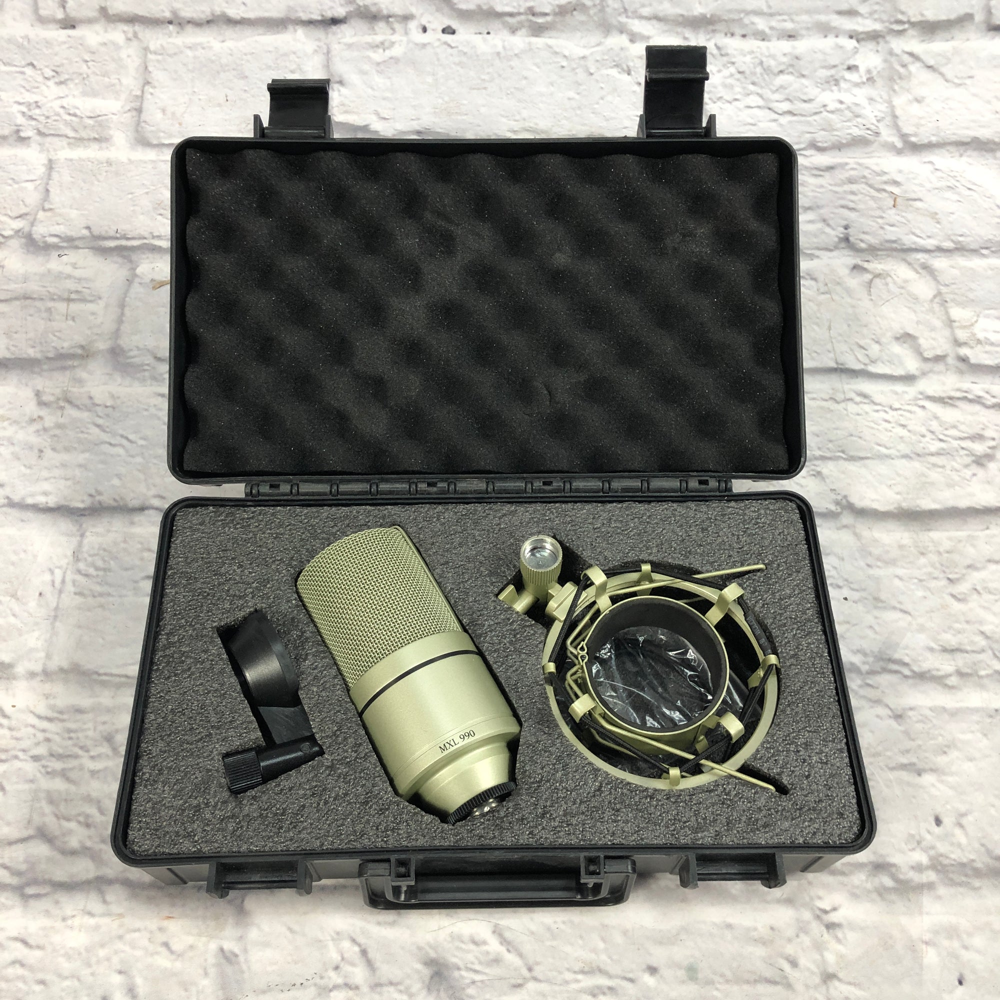 MXL 990 Condenser Microphone w/ Shock Mount & Case