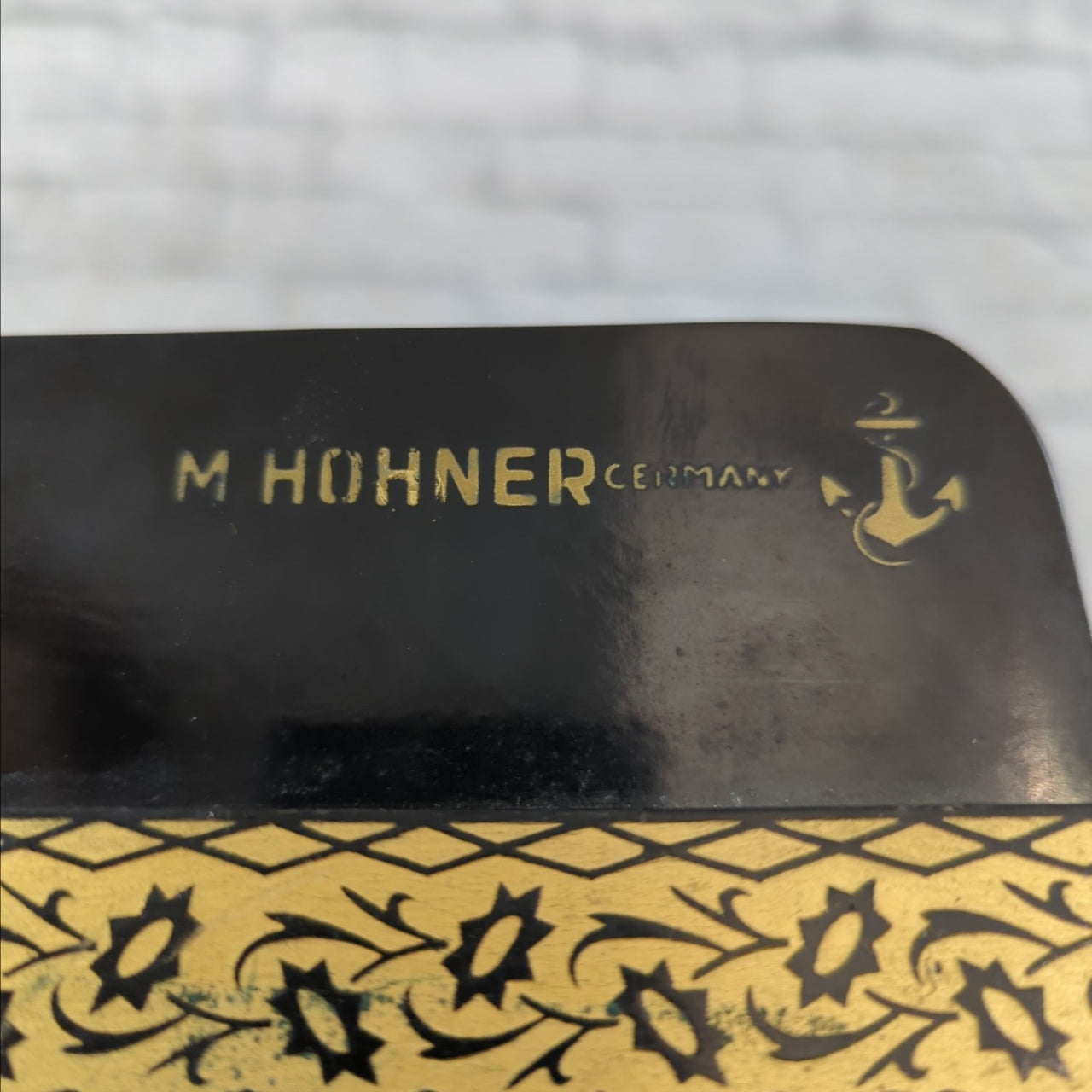 Hohner HA-114 Cajun Diatonic Accordion Black/Gold Key of C