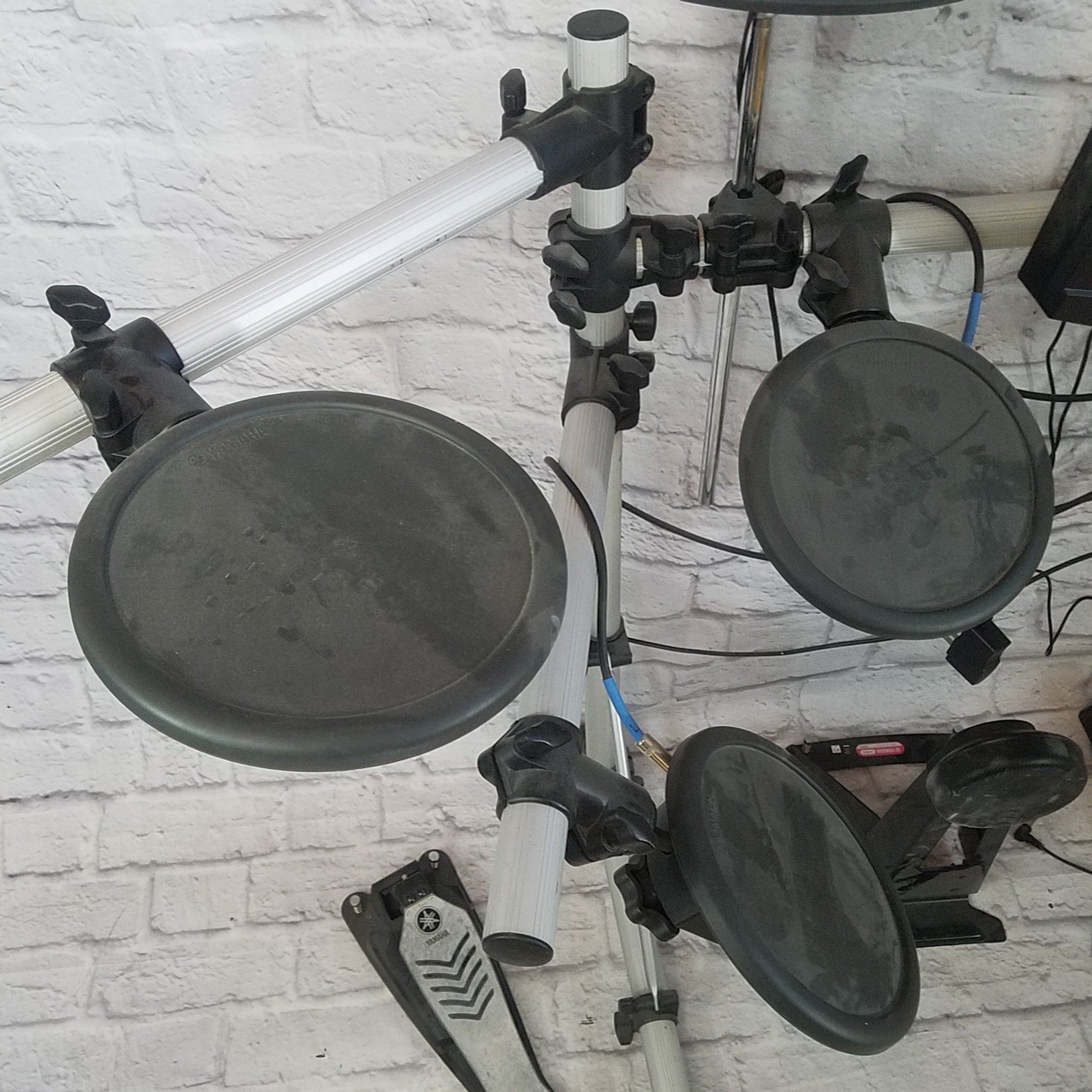Yamaha DT-Xplorer Electronic Drum Kit