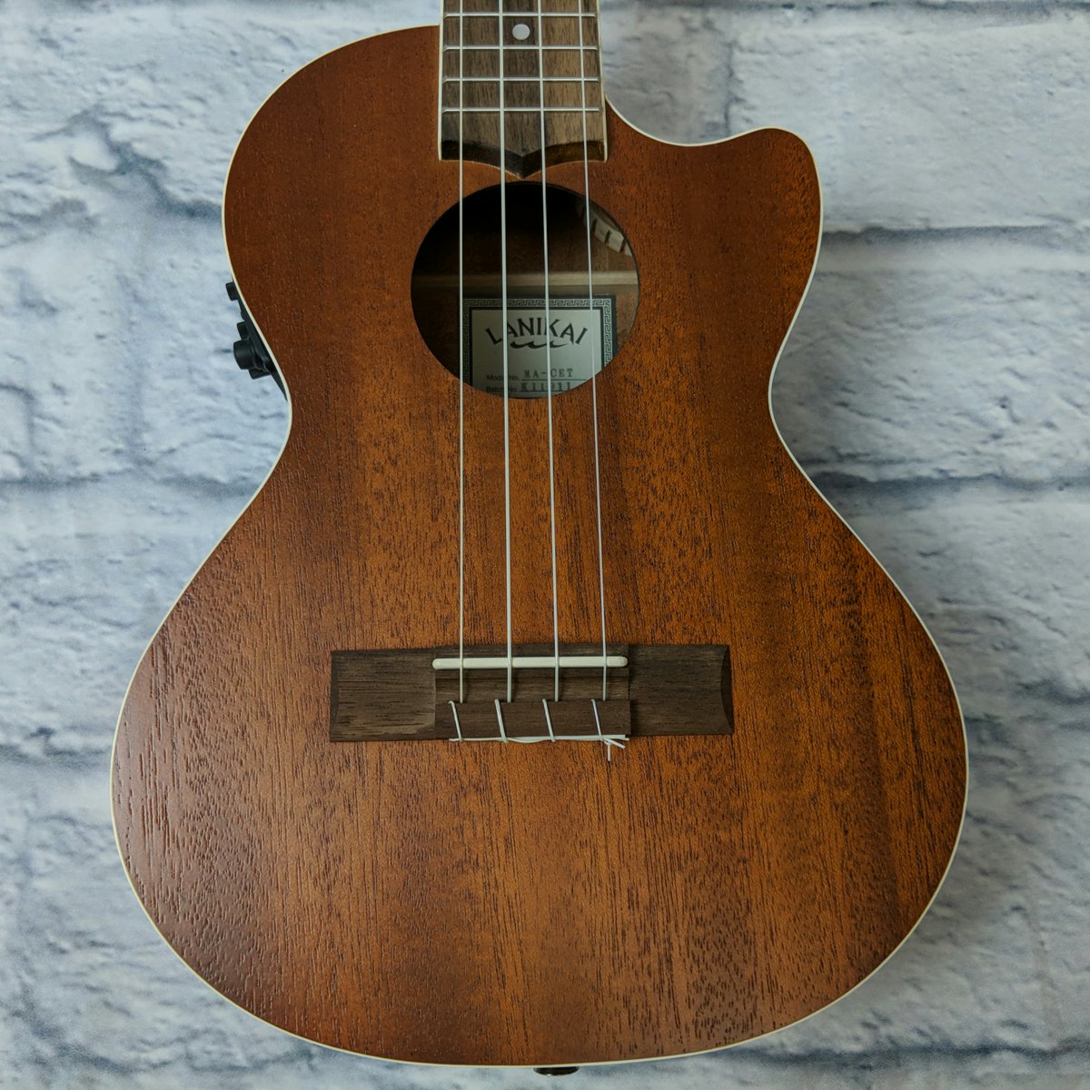 Lanikai MA-CET Mahogany Cutaway Ukulele with Fishman Pickup System