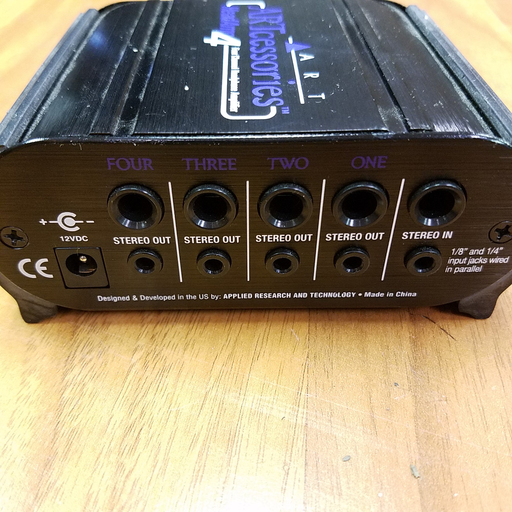 ART Headamp 4 Headphone Amp with power supply - Evolution Music