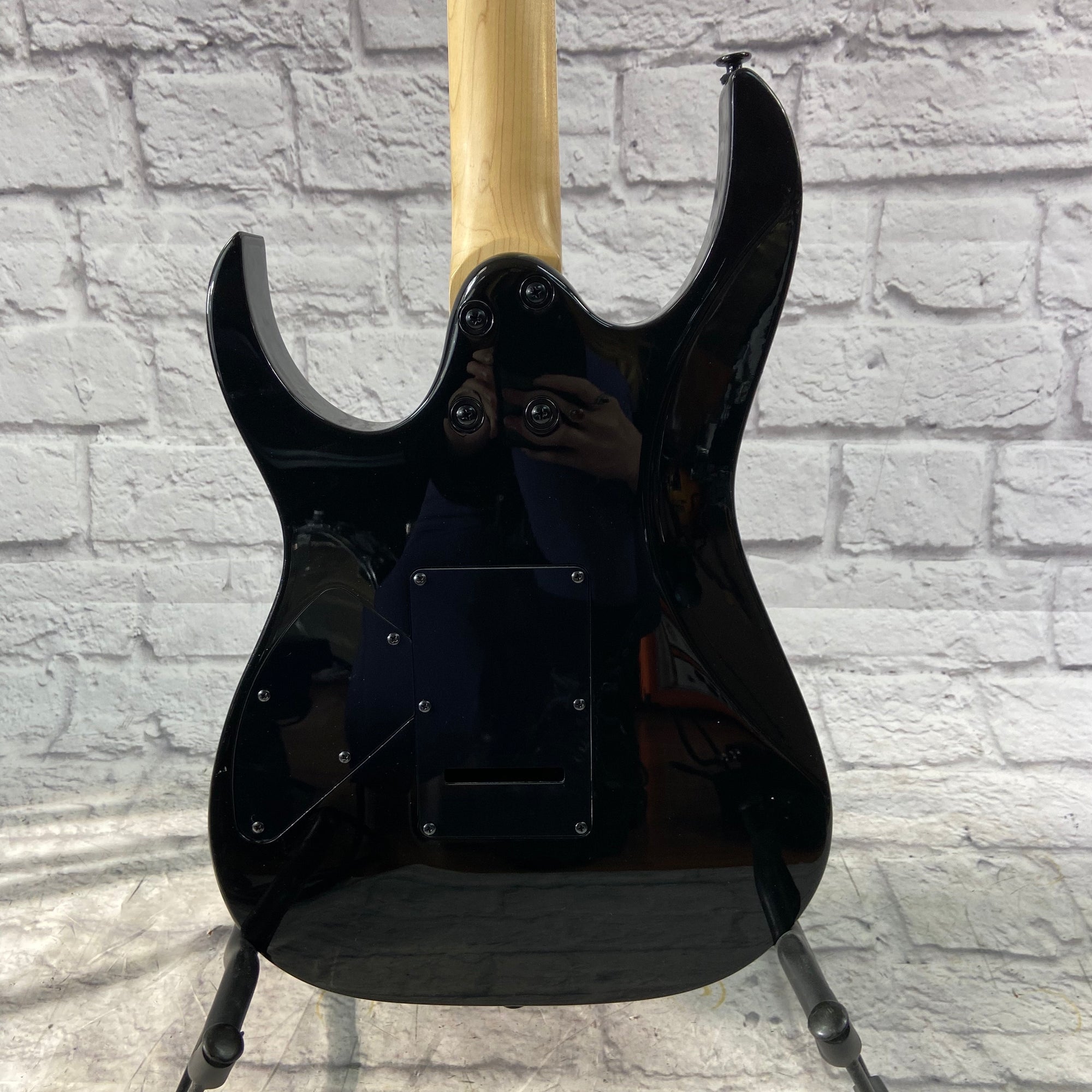 Ibanez GIO DC ダブルカッタウェイ Ibanez GAX50-WH GIO 2ハム DC ダブルカッタウェイ - メルカリ