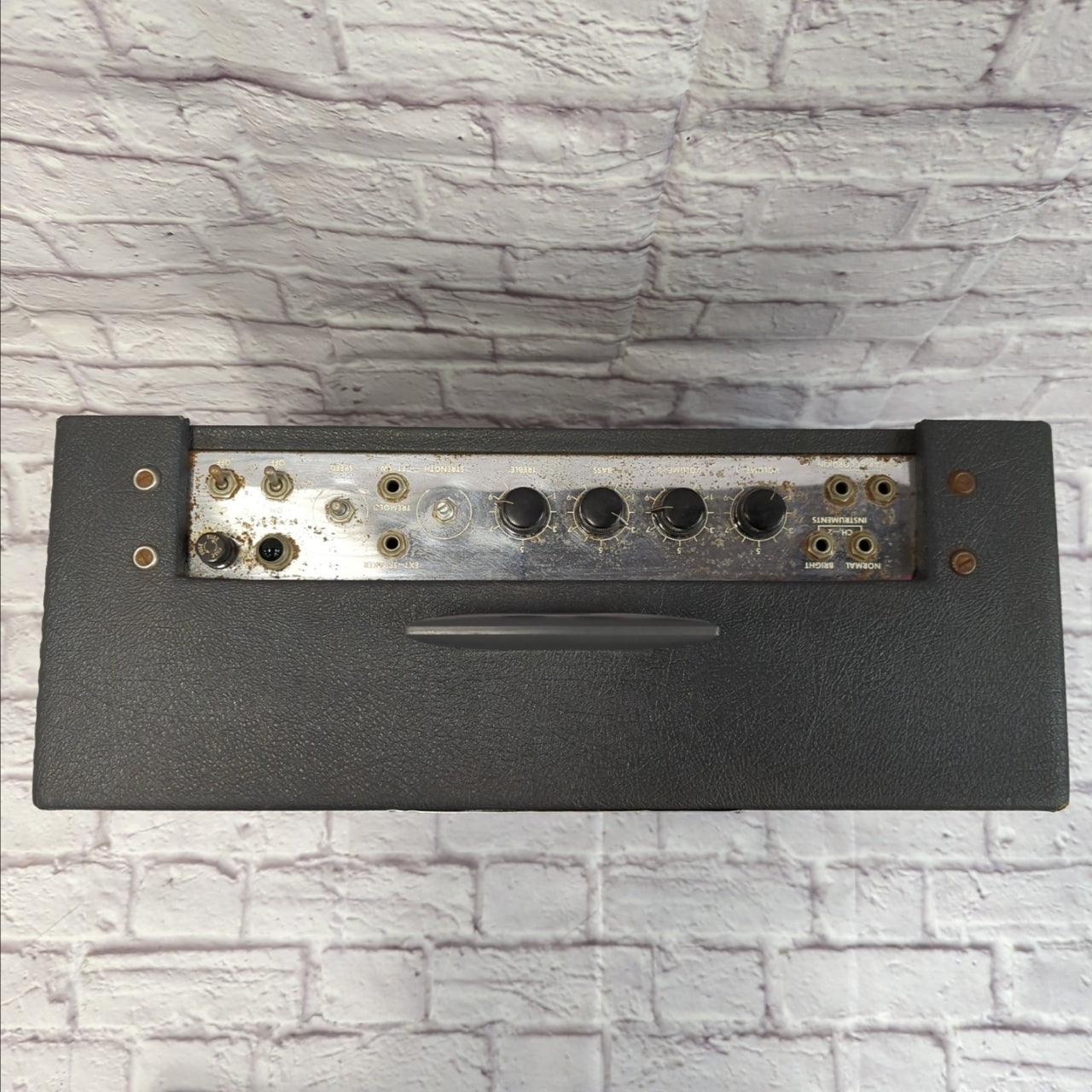 1963 Sonola/Guild Tube Guitar Combo Amp