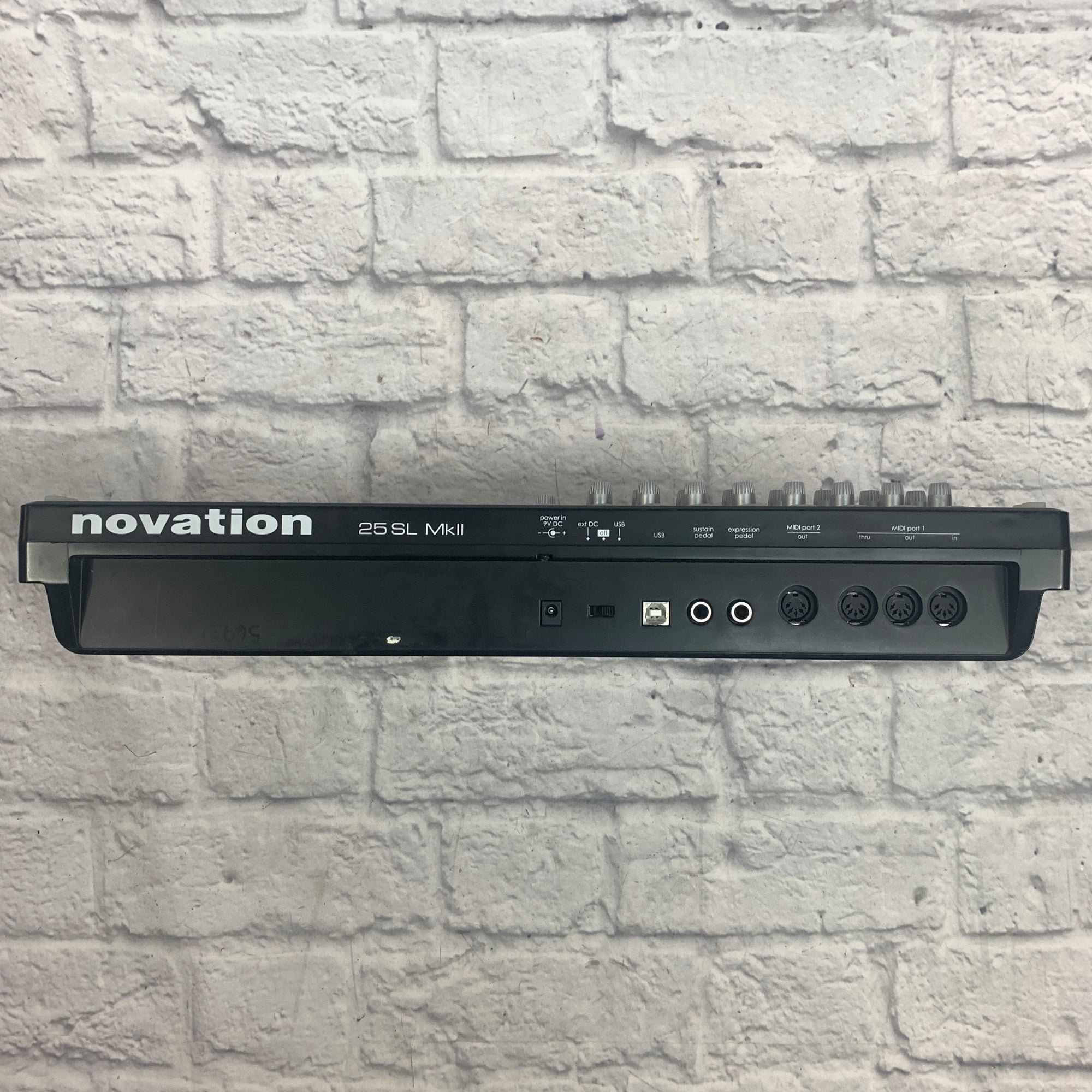 Novation 25SL MkII 25 Key MIDI Controller