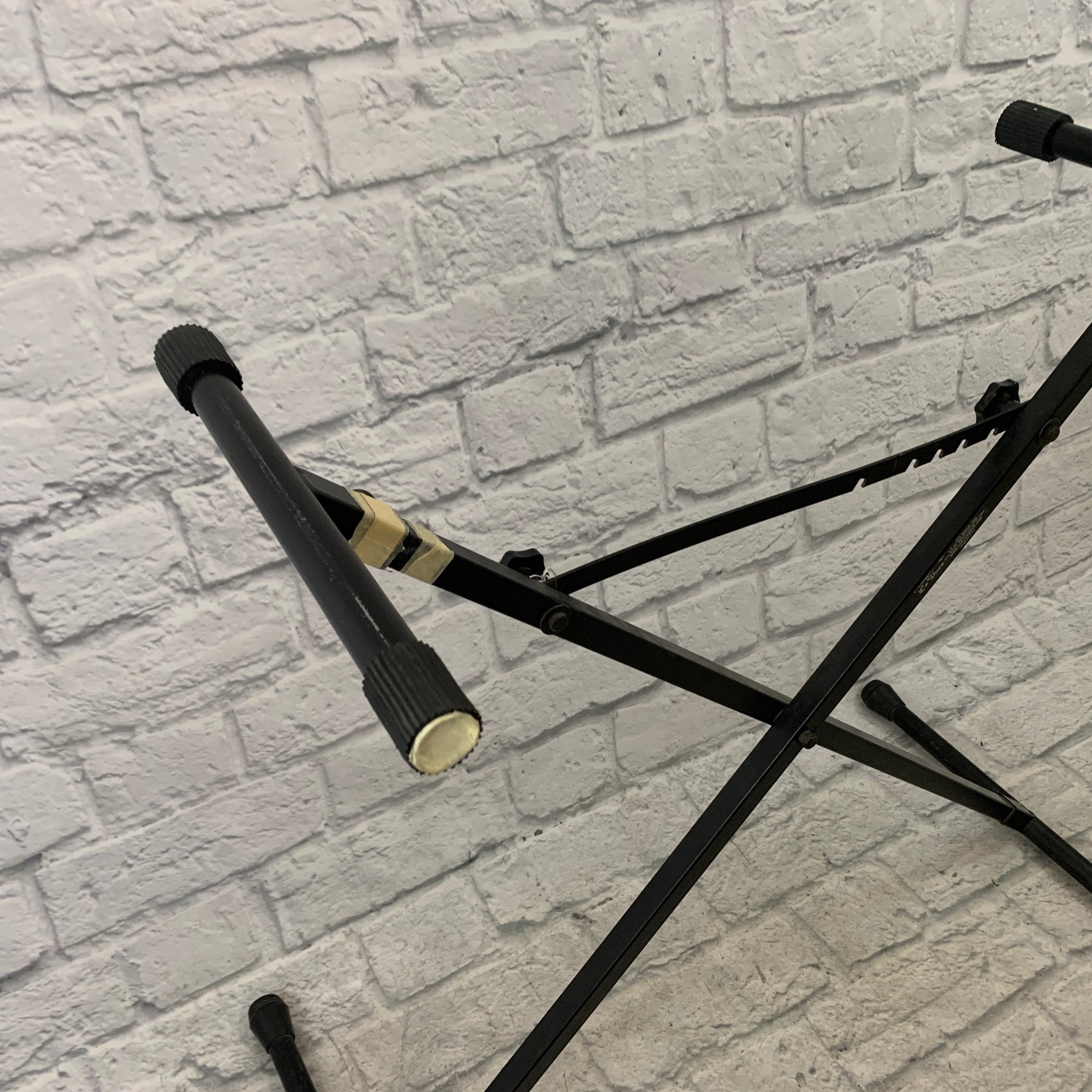 Lo Duca Black Keyboard Stand