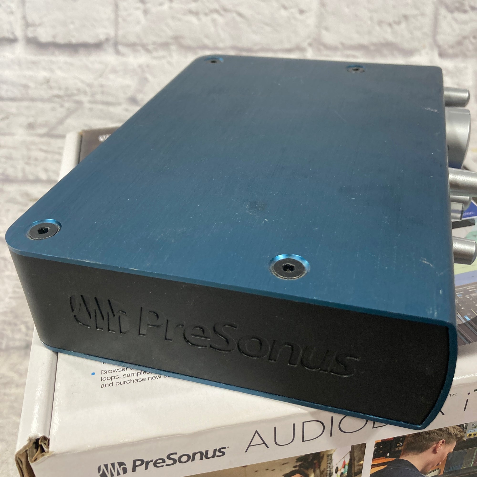 Presonus Audiobox iTWO Interface w/ USB Cable