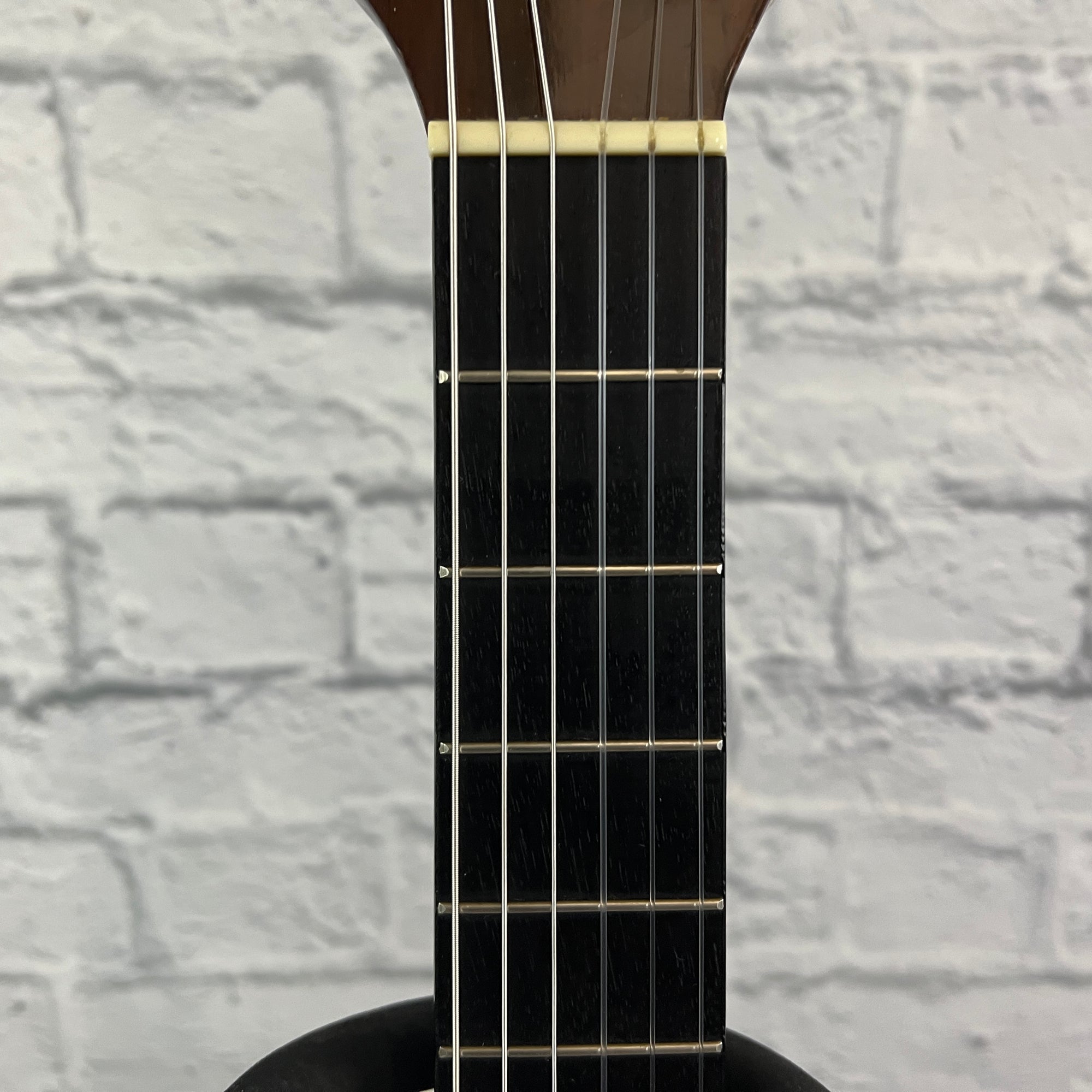 Hondo H624 Student Classical Guitar