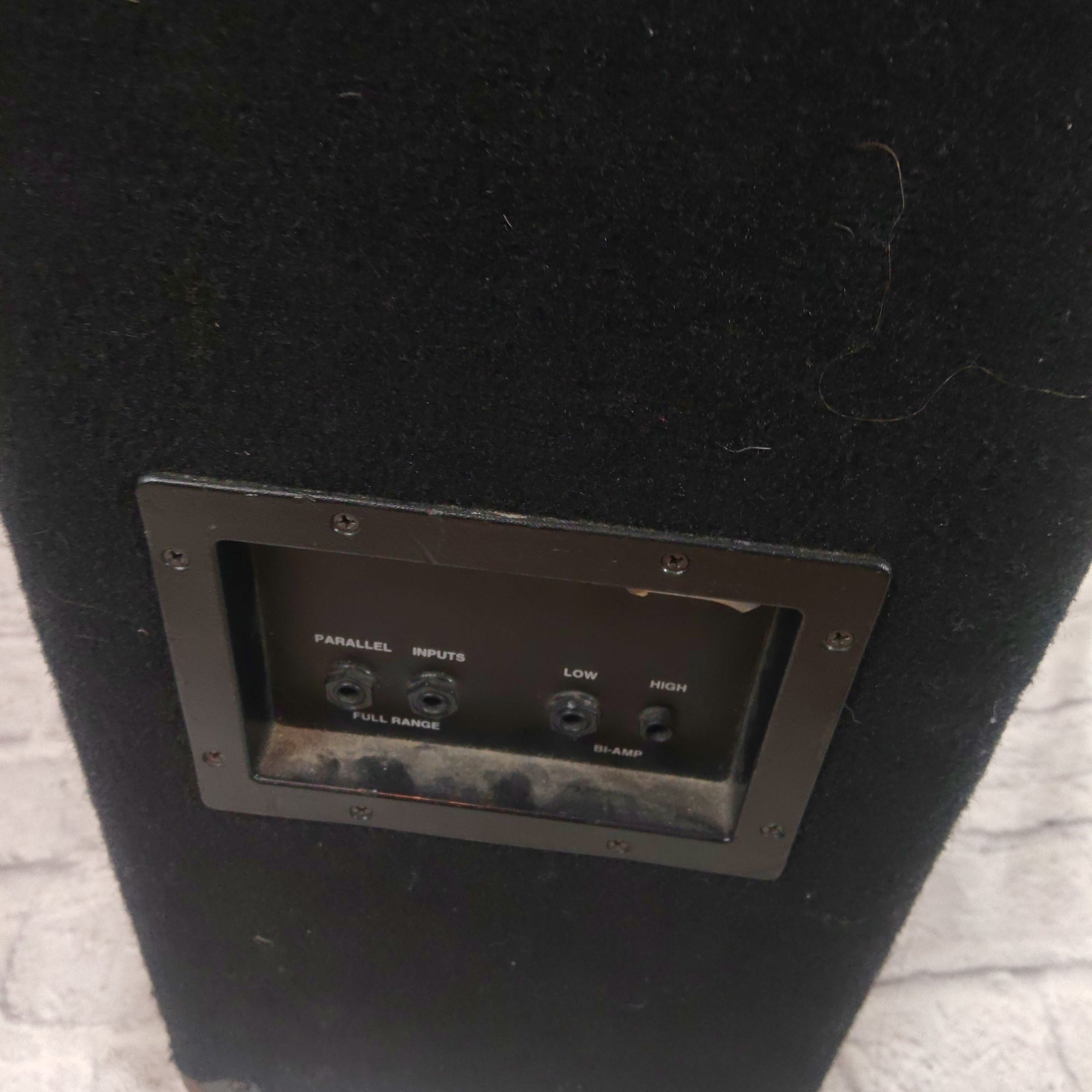 Field of Dreams 12 PA Speaker