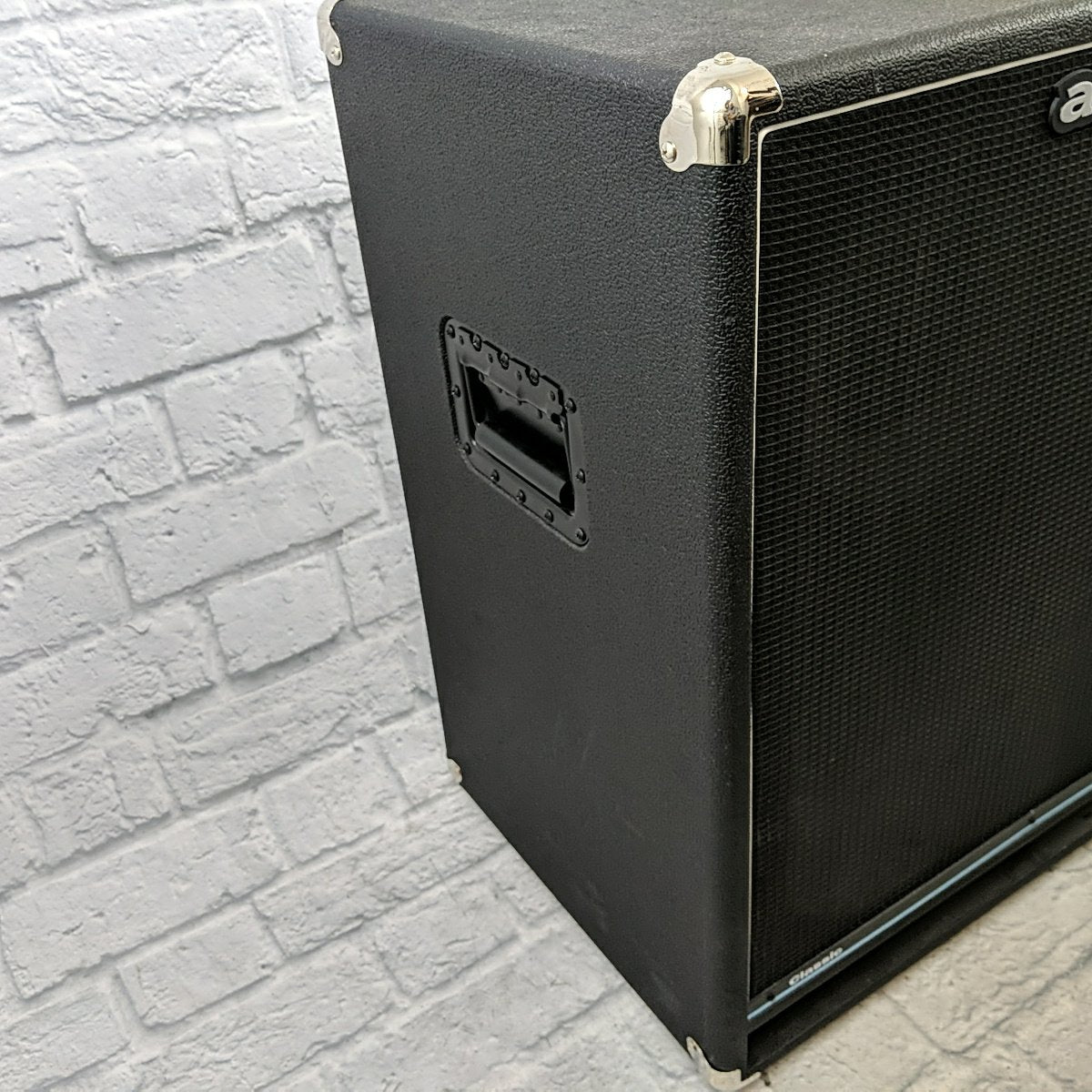 Acoustic B410C Classic 400W 4X10 Bass Speaker Cabinet
