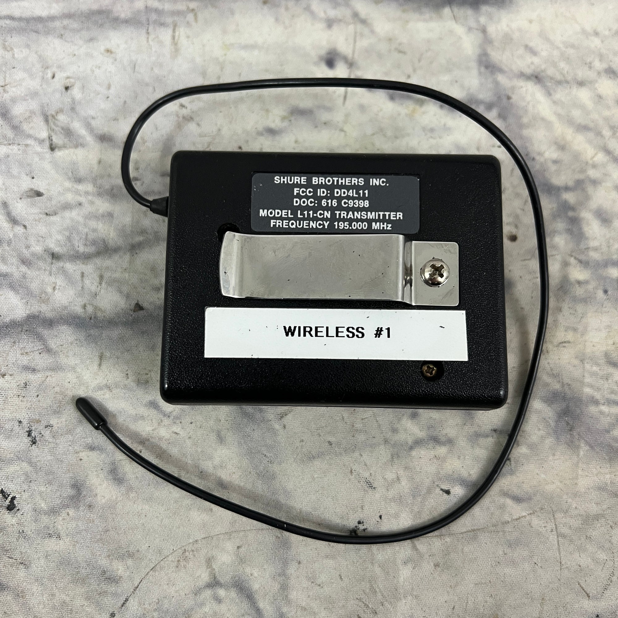 Shure L11-CN 195.000 MHZ Wireless Transmitter Pack