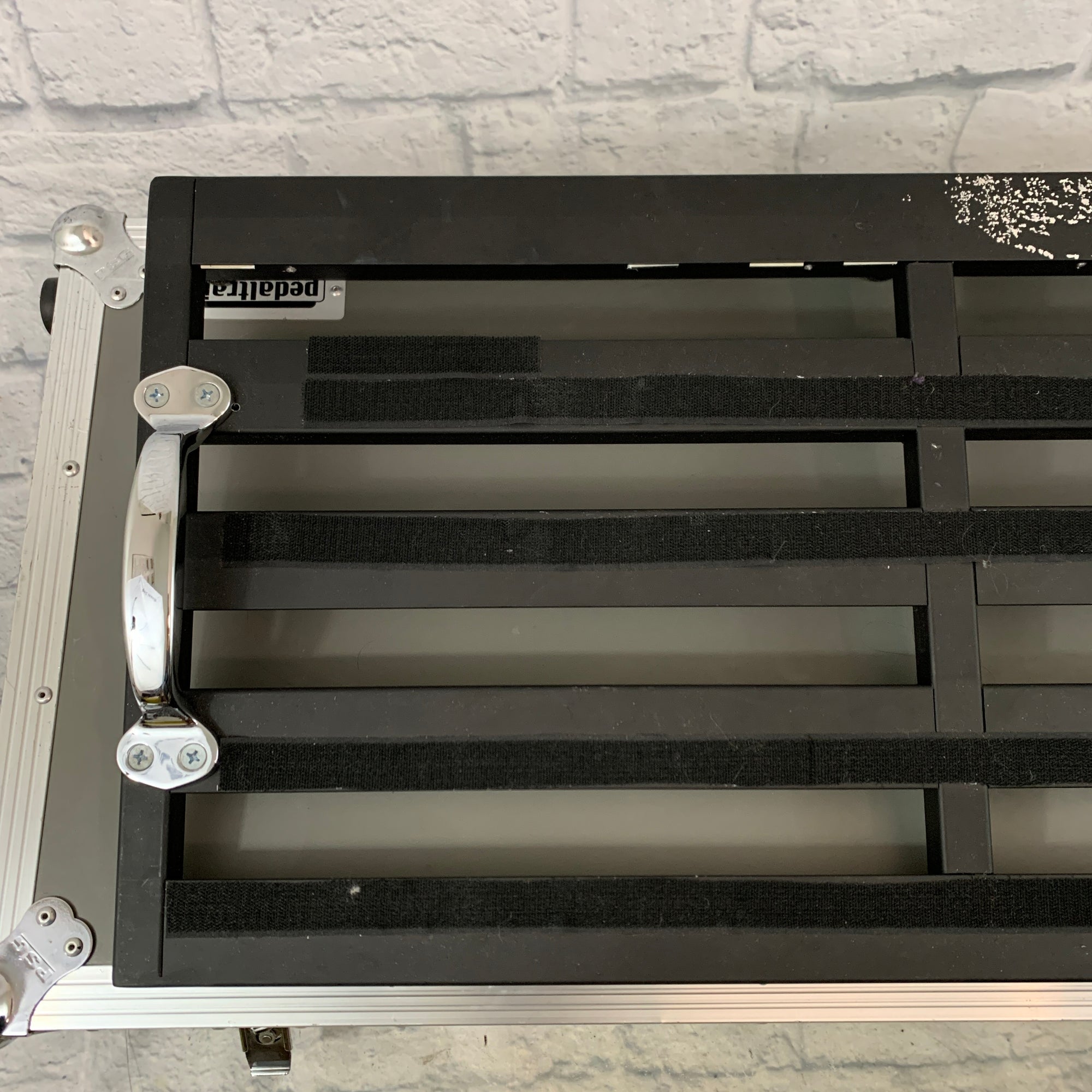 Pedaltrain Pro Pedal Board w/ Wheeled Tour Case