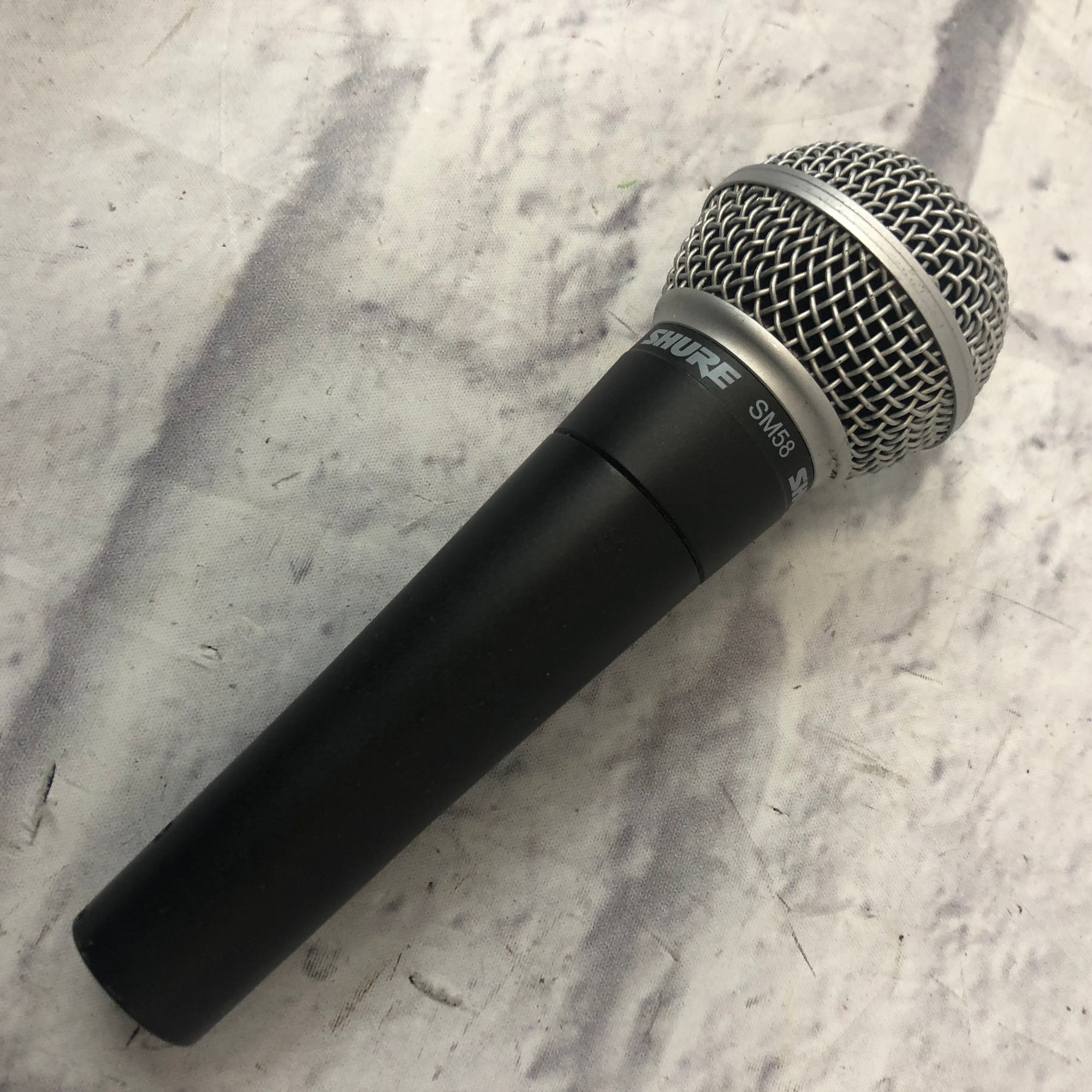 Shure SM58 Dynamic Vocal Microphone