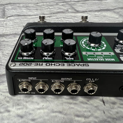 Boss RE-202 Space Echo Delay Pedal