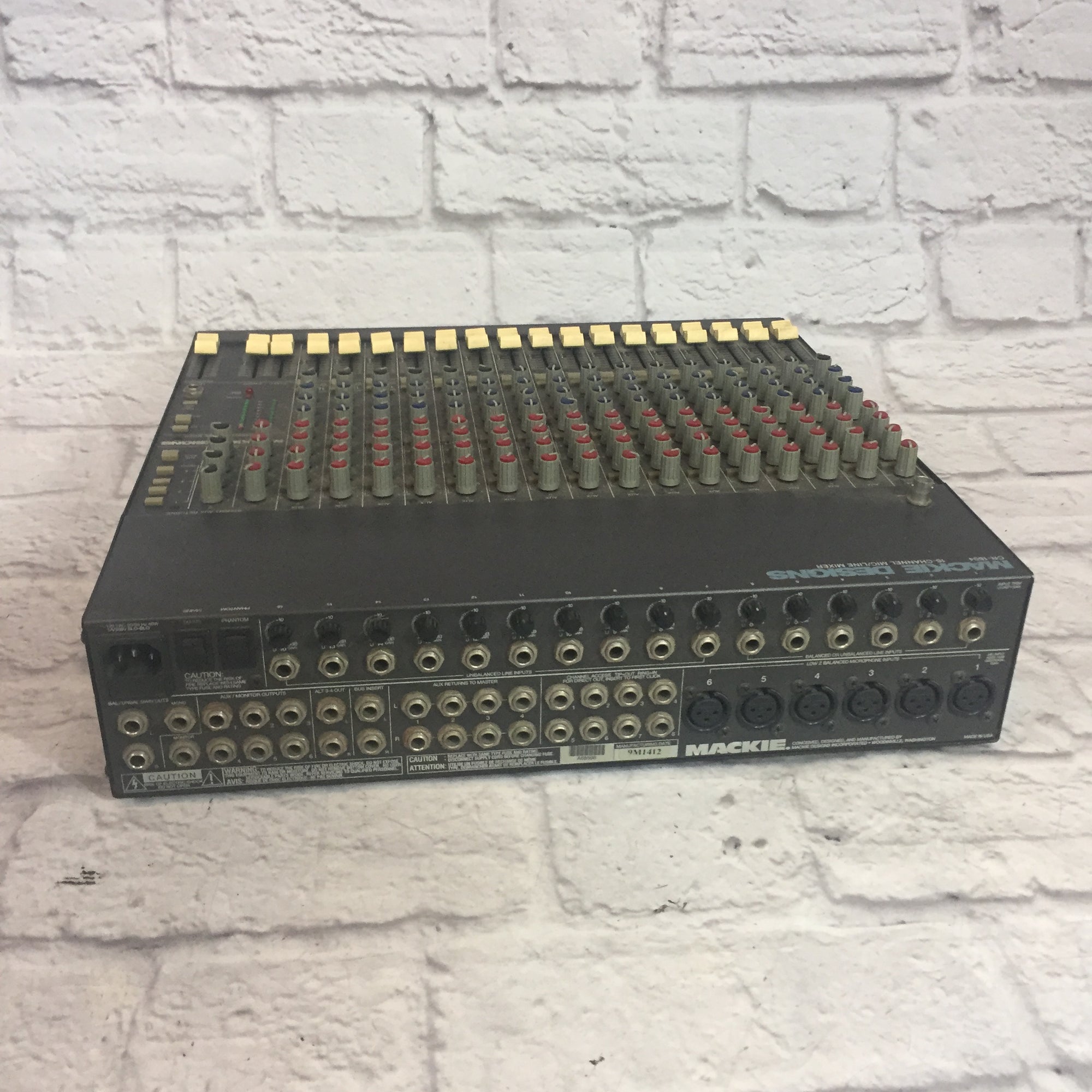 Mackie CR-1604 16 Channel Mic/Line Mixer