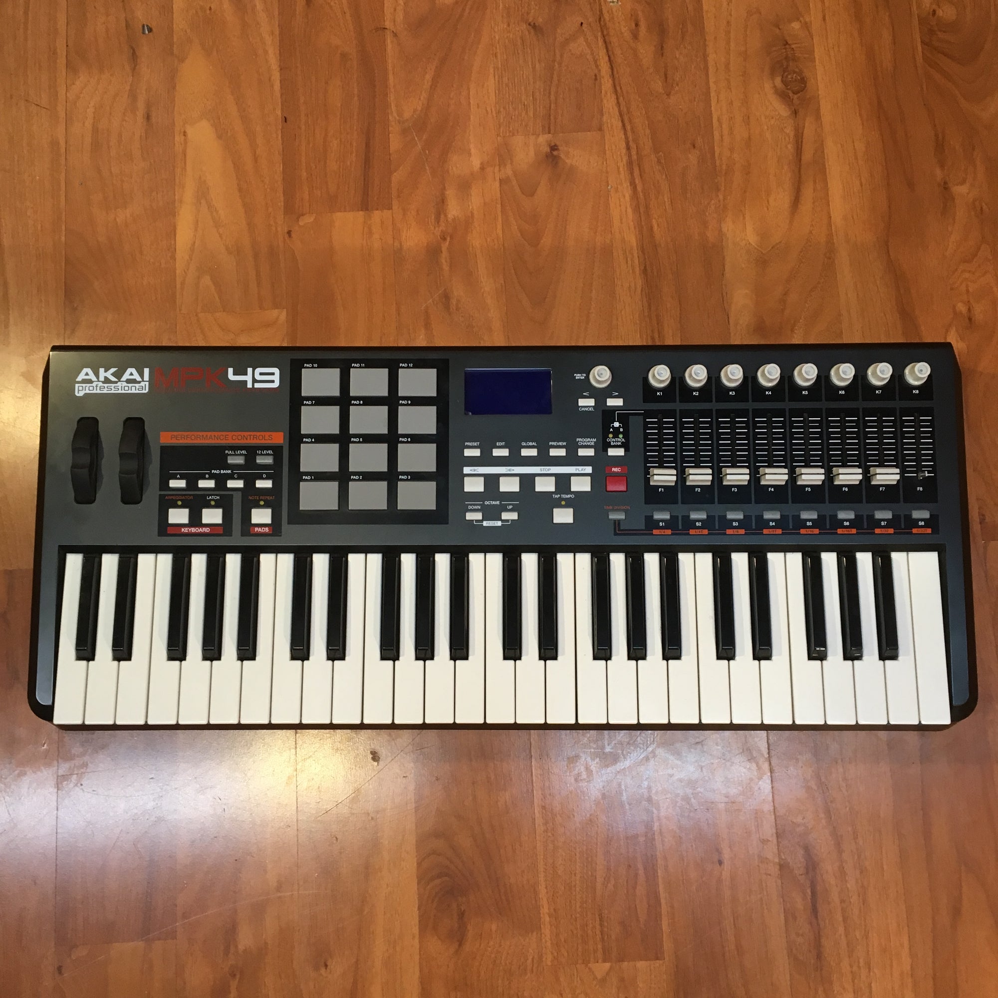 ** Akai MPK49 Performance Controller with MPC Drum Pads