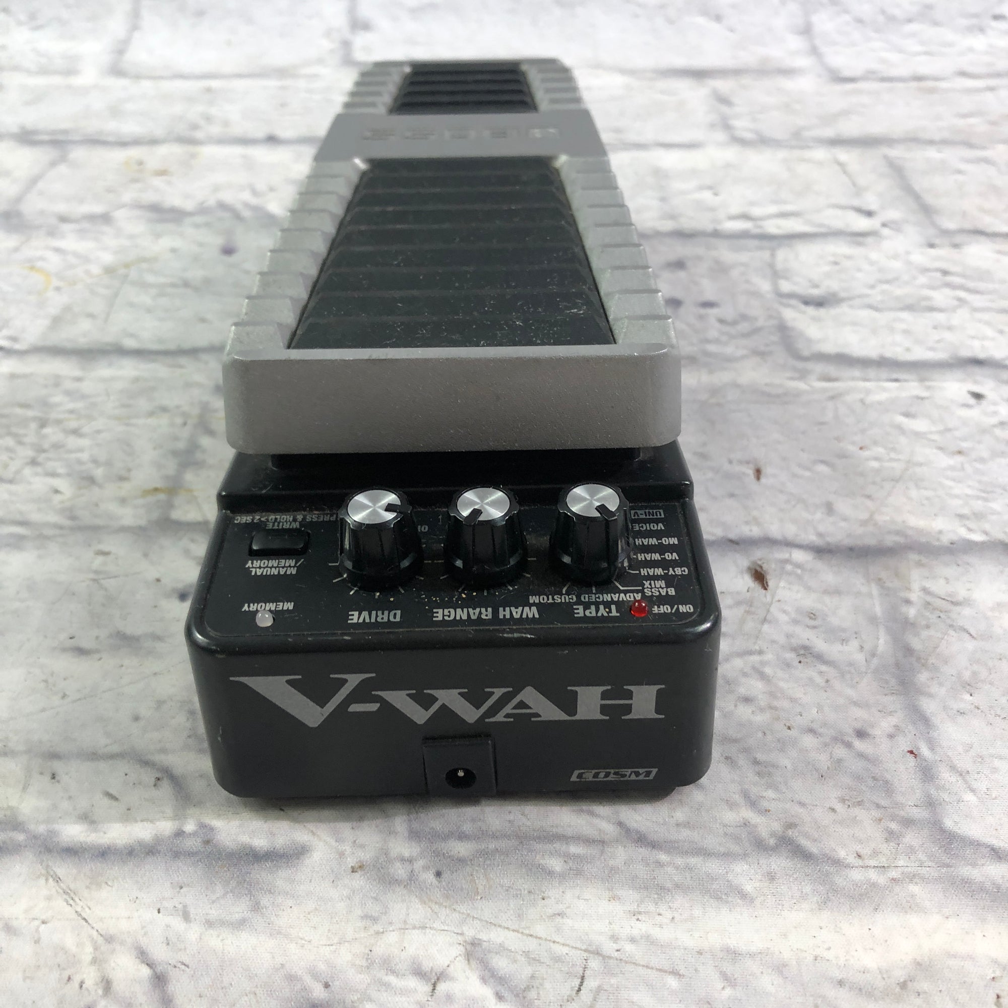 Boss PW-10 V Wah Pedal