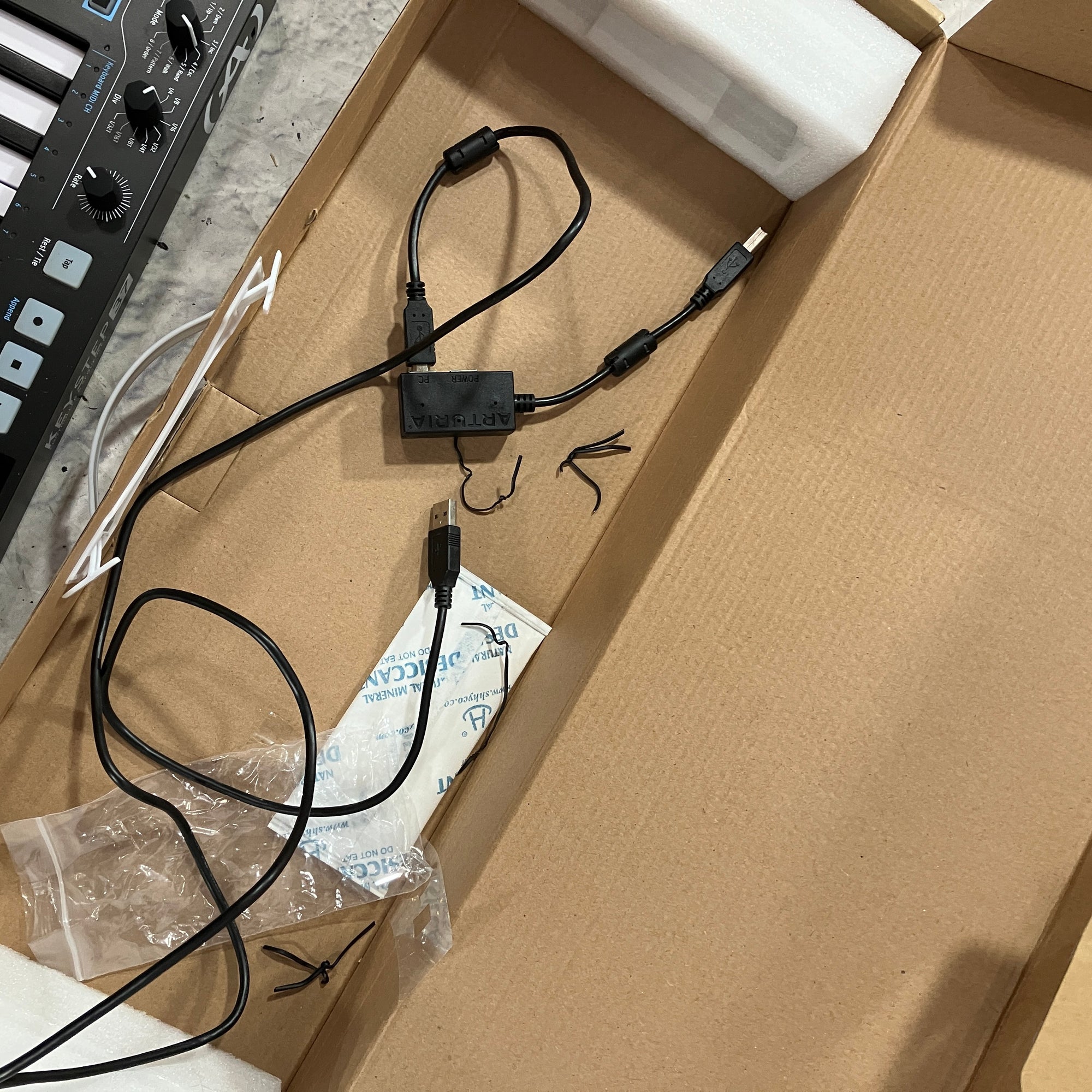 Arturia KeyStep 37 Controller & Sequencer