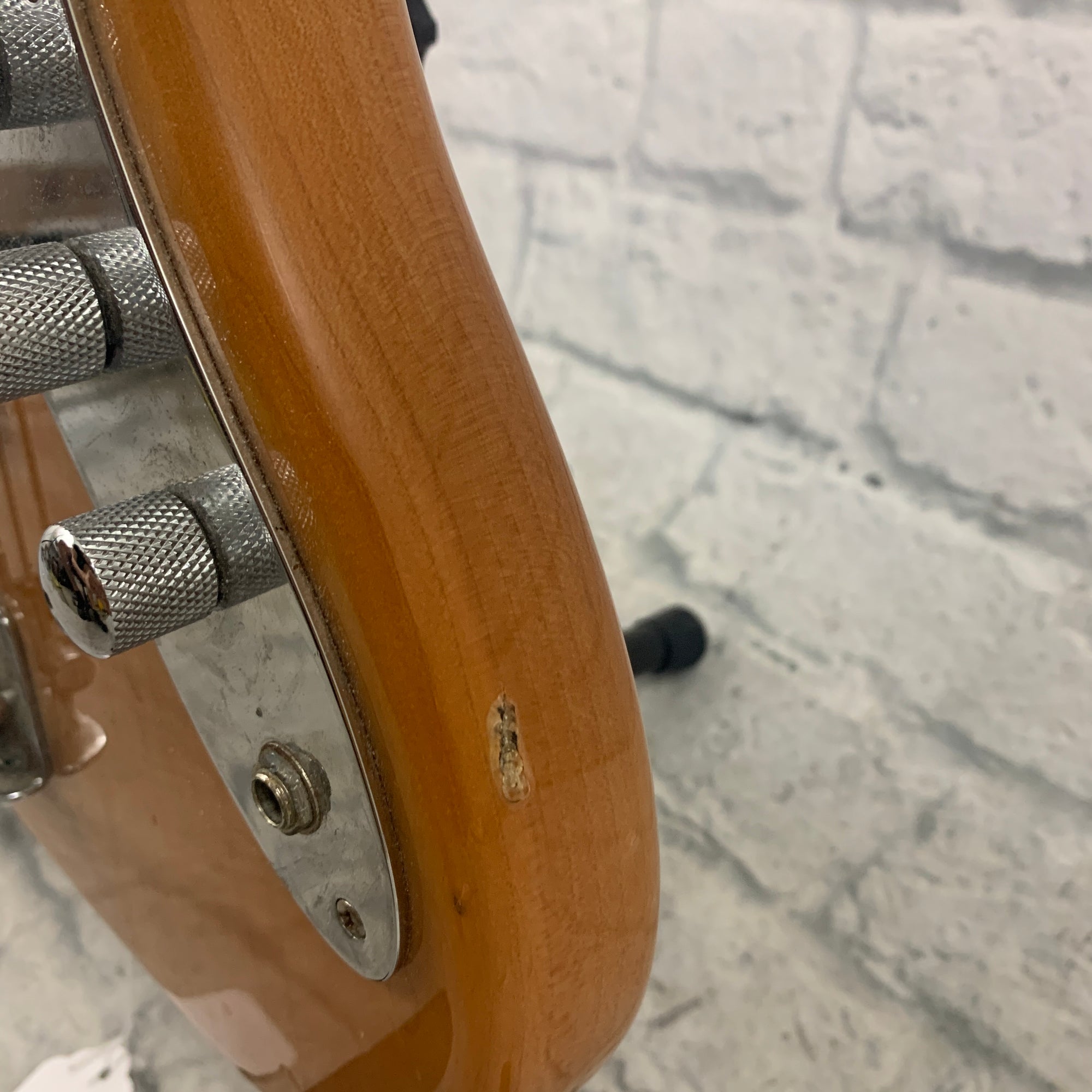 Squier Vintage Modified Jazz Bass 4 String Natural
