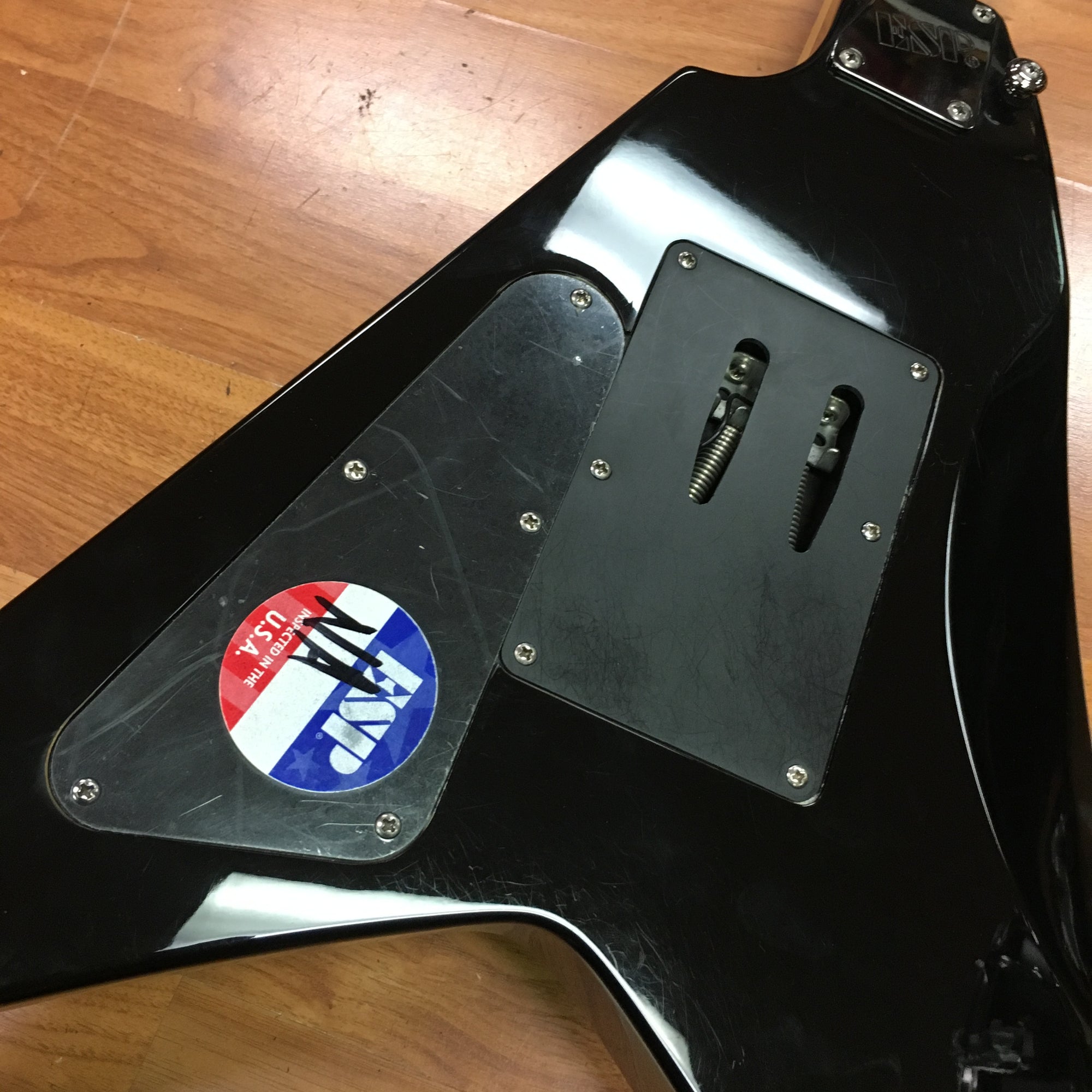 LTD Alexi-200 V Floyd Rose EMG