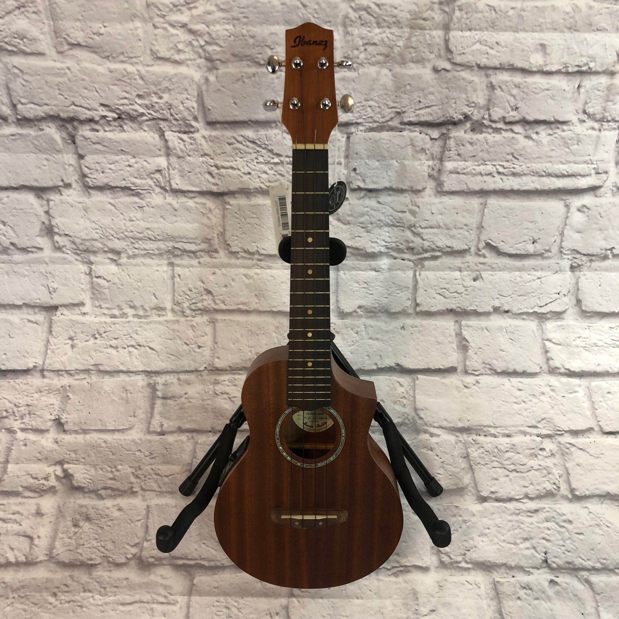 ** Ibanez UEW5E Acoustic-Electric Ukulele Open Pore Natural