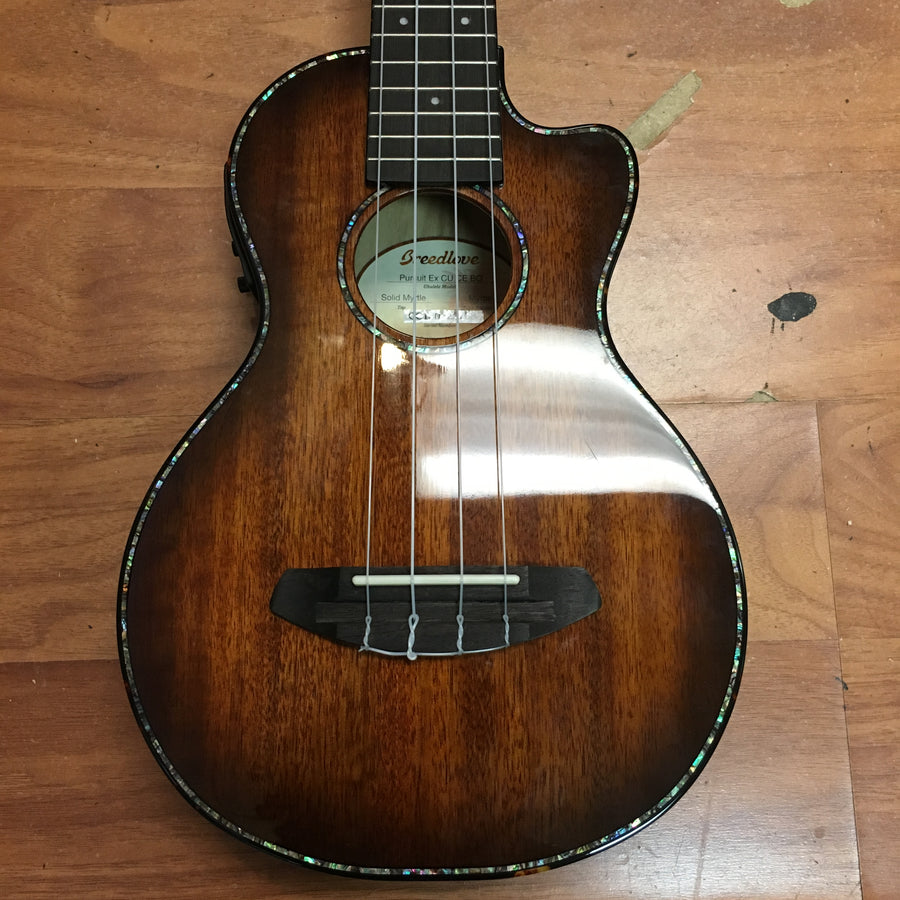 Breedlove Pursuit Ex CU BO Ukulele